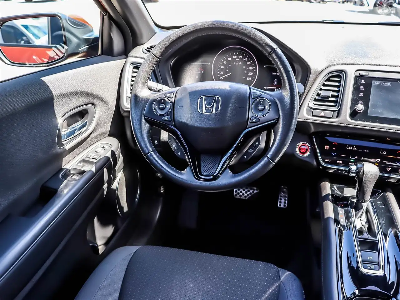 Honda HR-V photo Honda HR-V