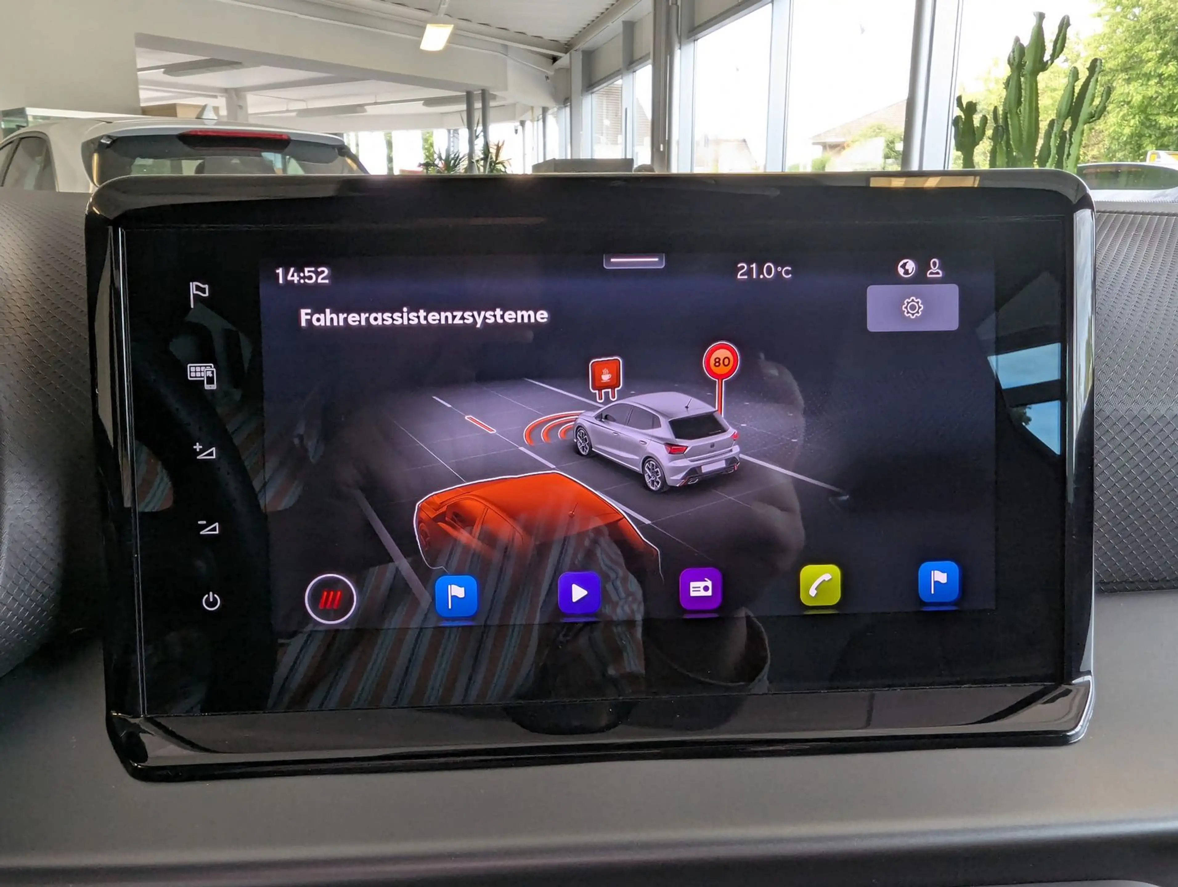 SEAT Ibiza 1.0 TSI FR Black Edition Navi ACC LED 18" — photo 26