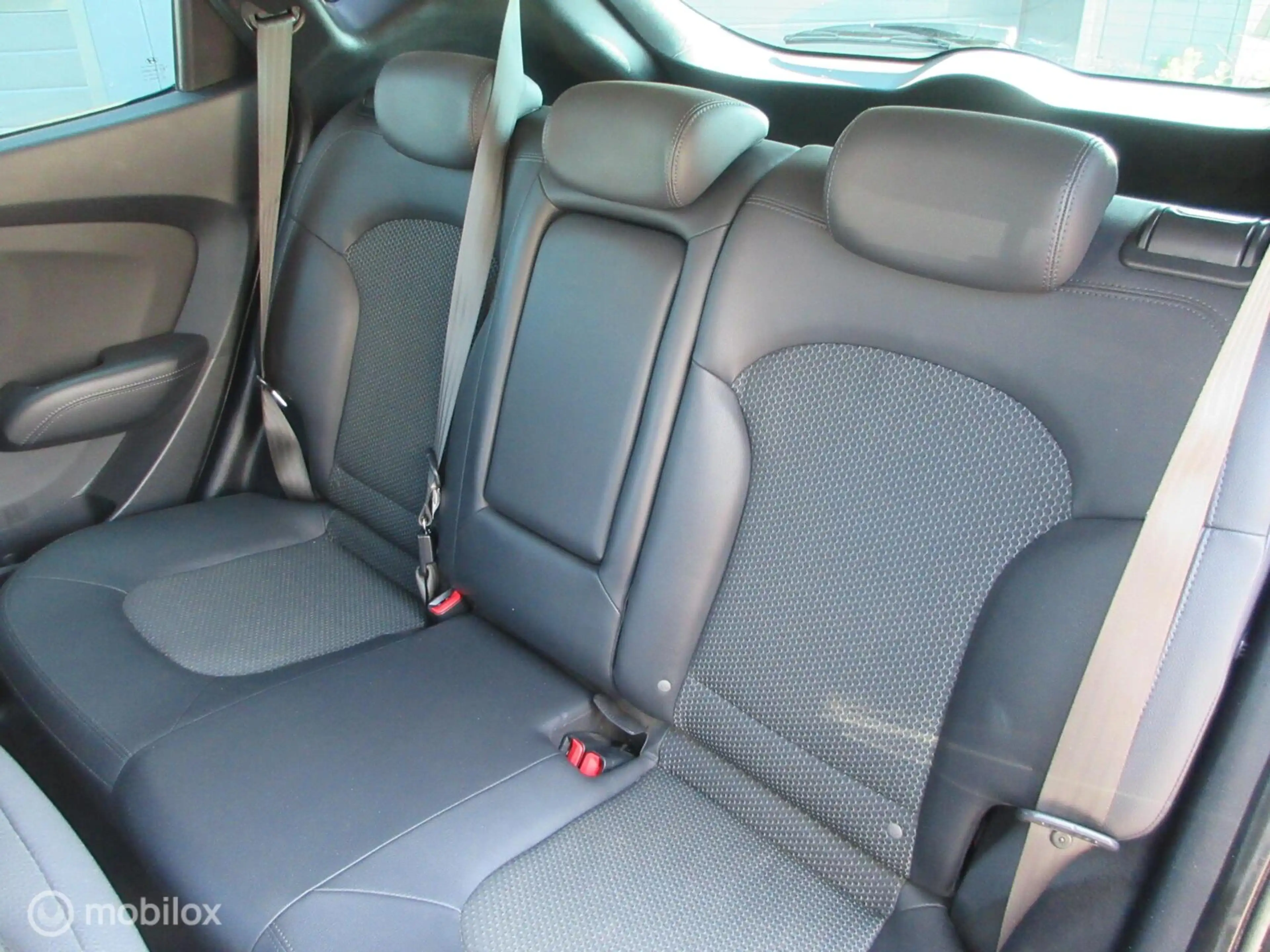 Hyundai iX35 1.6i GDI Style Airco Cruise Camera Trekhaak — photo 15
