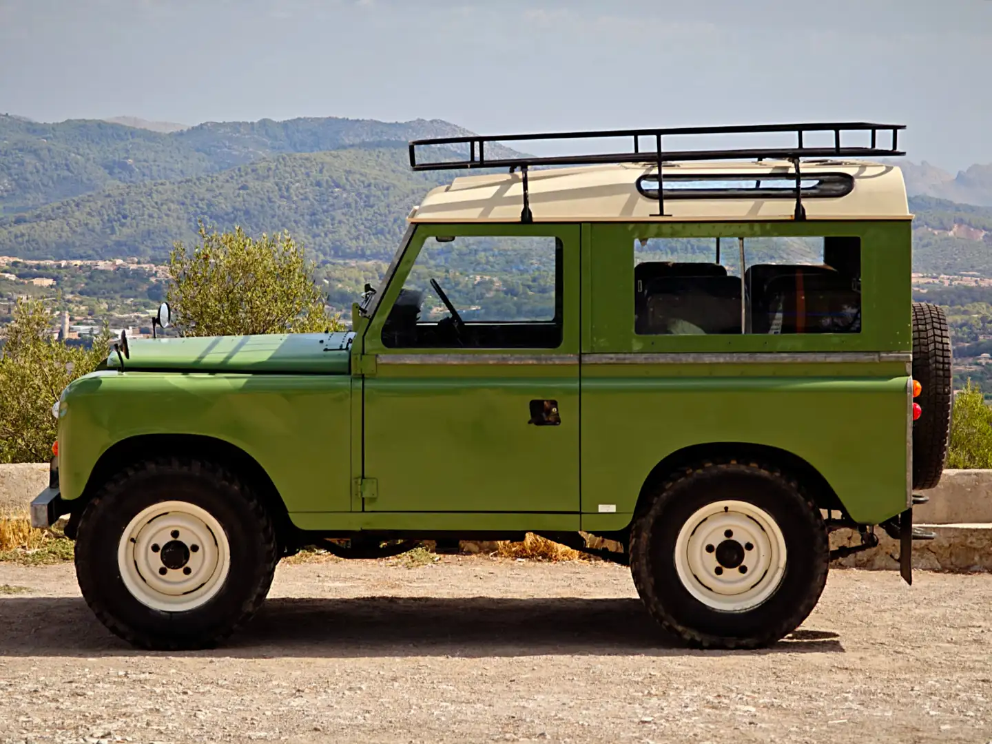 Land Rover Series 88 especial Verde - 2
