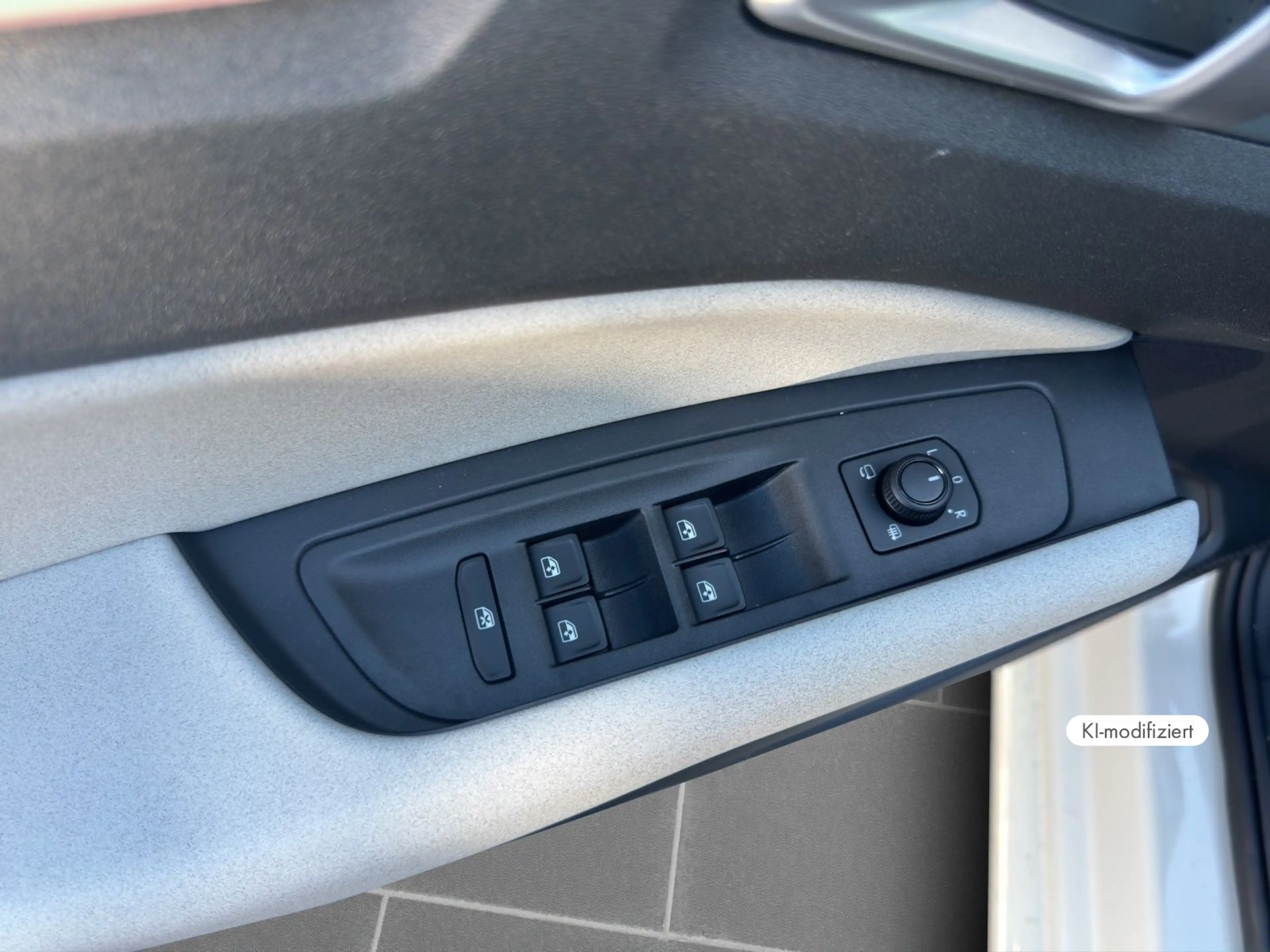 Skoda Epiq Edition Eins 210 PS Design Selection Loft M — photo 13
