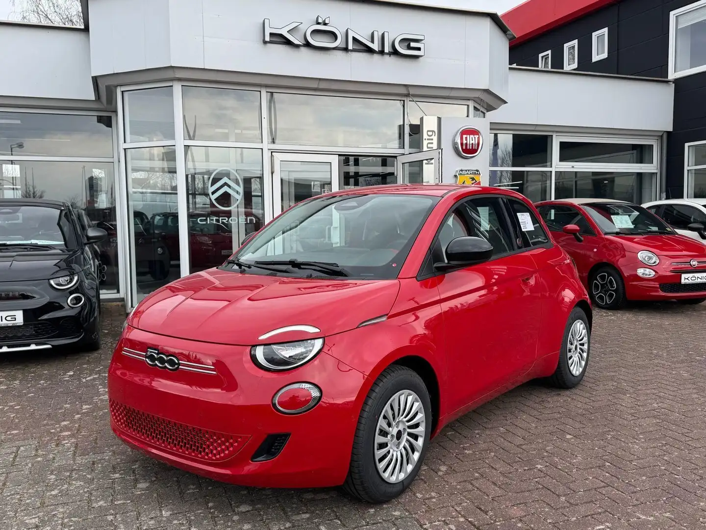 Fiat 500 Elektro RED MY25 Komfortpaket Automatik Rot - 1