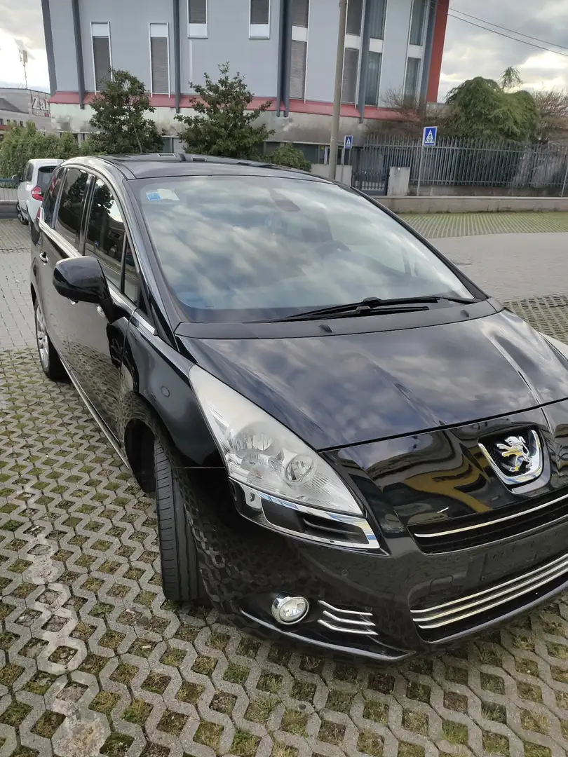 Peugeot 5008 1.6 hdi 16v Feline 110cv - 1