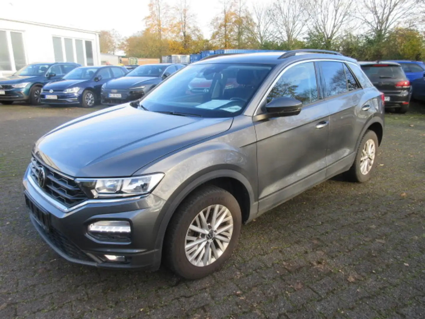 Volkswagen T-Roc 1.0 TSI NAVI ALU ACC GJR APS SITZHEIZUNG CLIMATRONIC Grau - 1