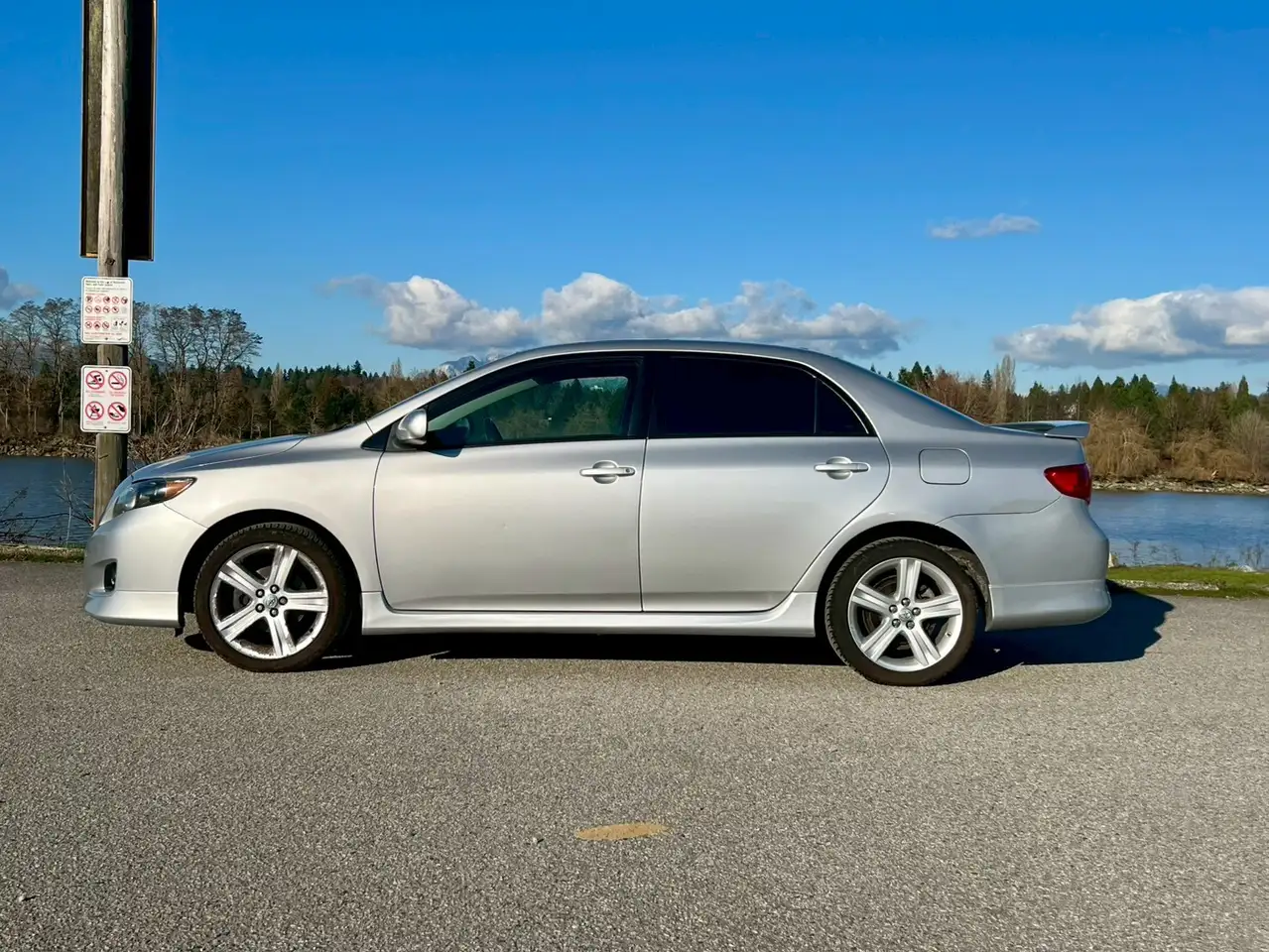 Toyota Corolla снимка Toyota Corolla