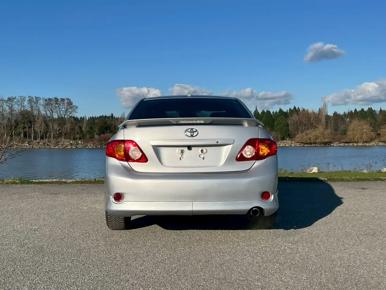 Toyota Corolla снимка Toyota Corolla
