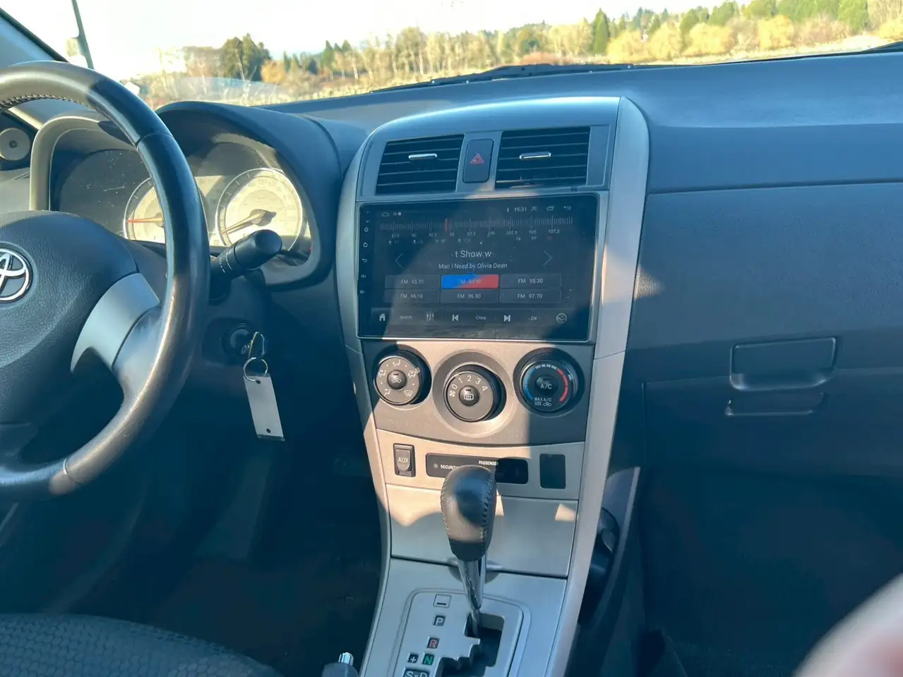Toyota Corolla снимка Toyota Corolla
