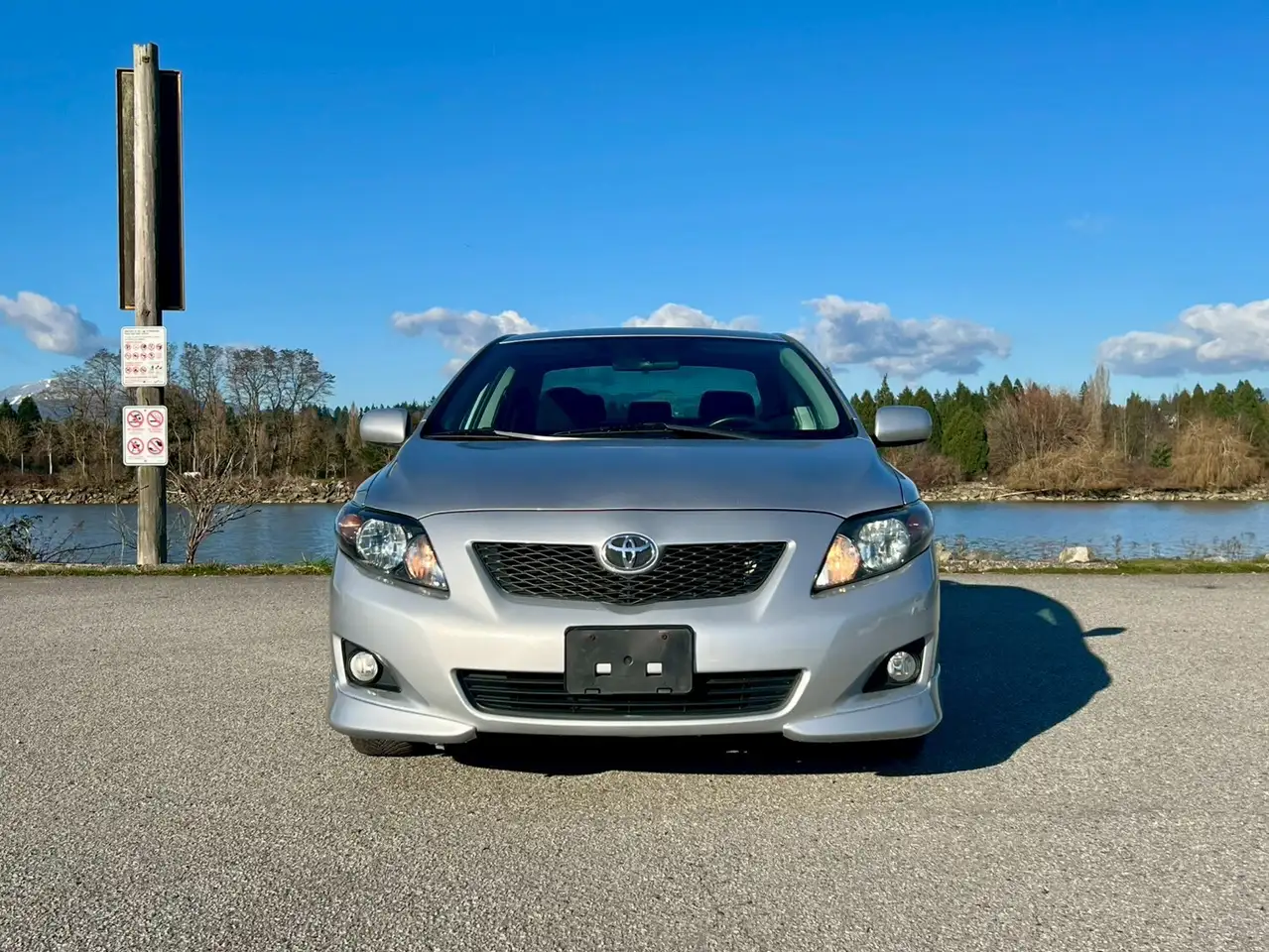 Toyota Corolla снимка Toyota Corolla