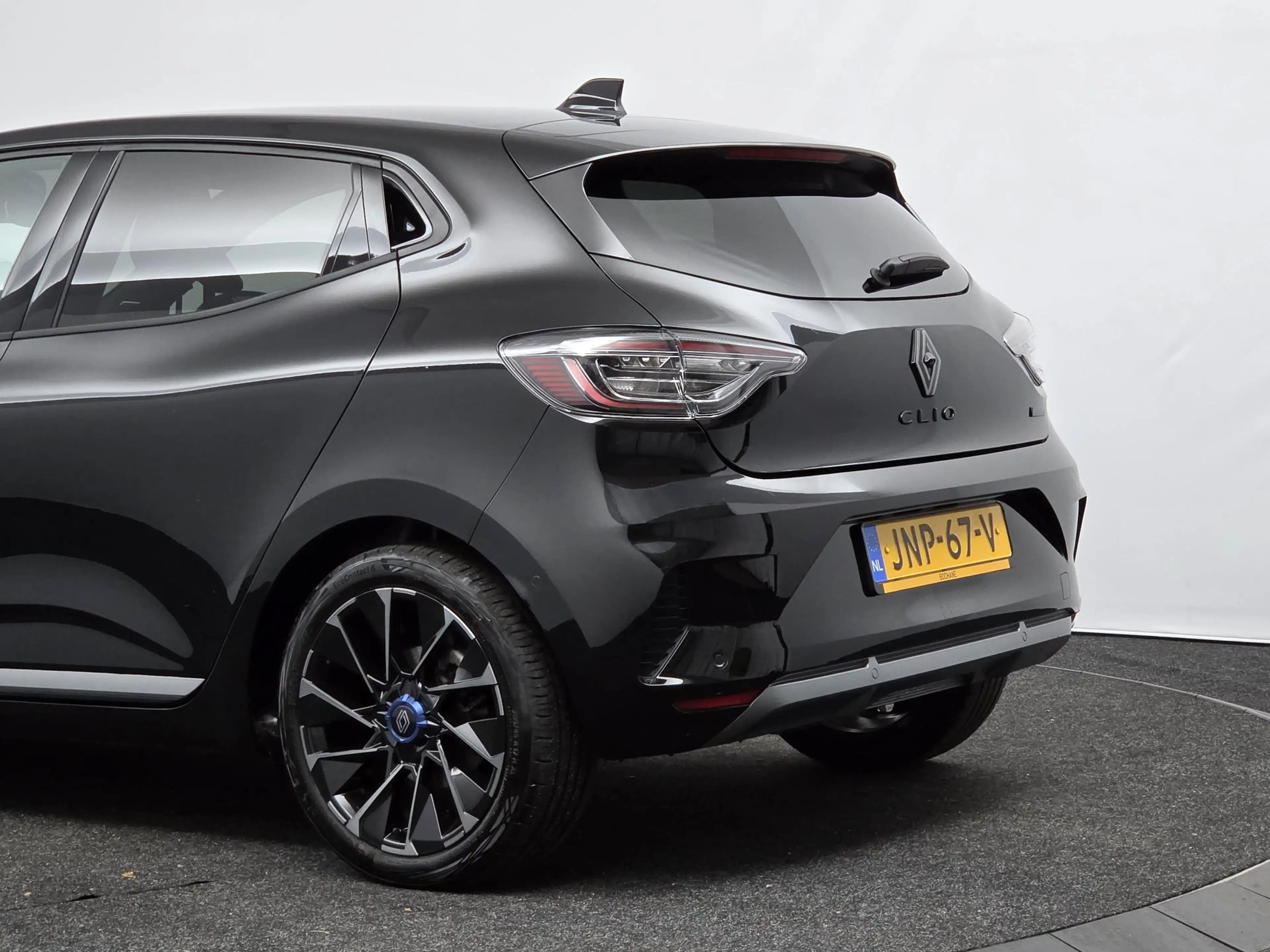 Renault Clio 1.6 E-Tech Full Hybrid 145 esprit Alpine | Pack Wi — photo 42