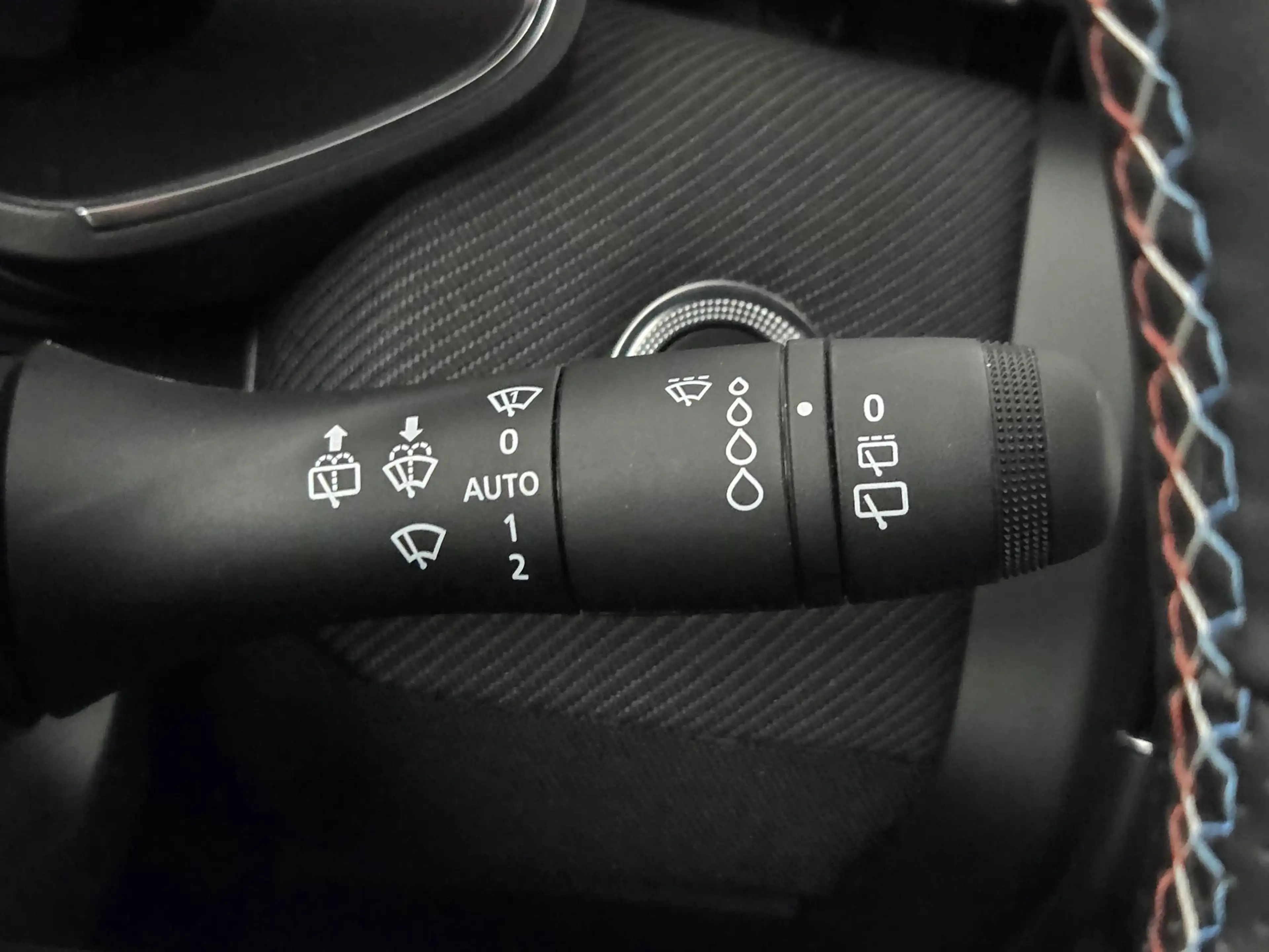Renault Clio 1.6 E-Tech Full Hybrid 145 esprit Alpine | Pack Wi — photo 23