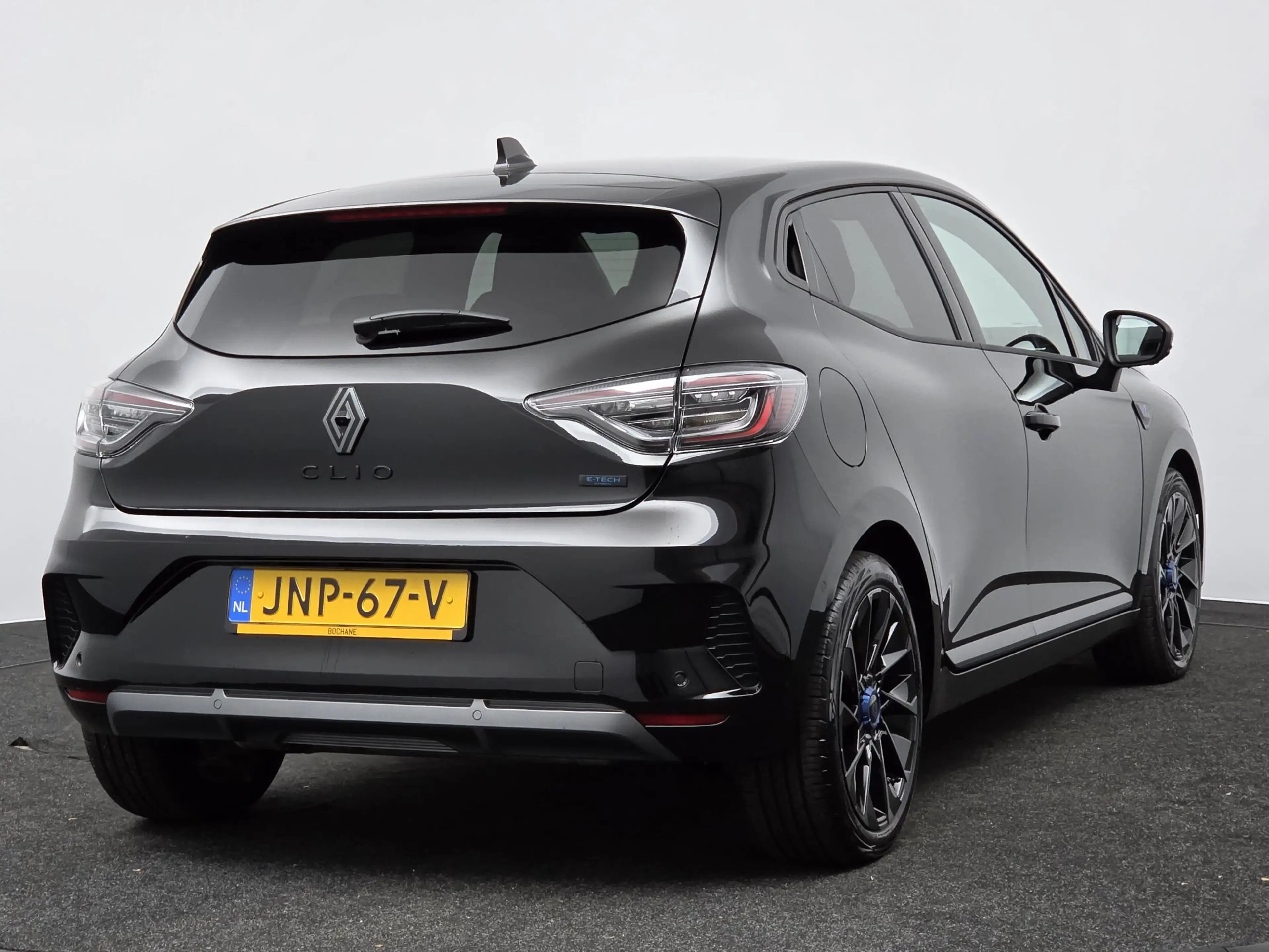 Renault Clio 1.6 E-Tech Full Hybrid 145 esprit Alpine | Pack Wi — photo 2