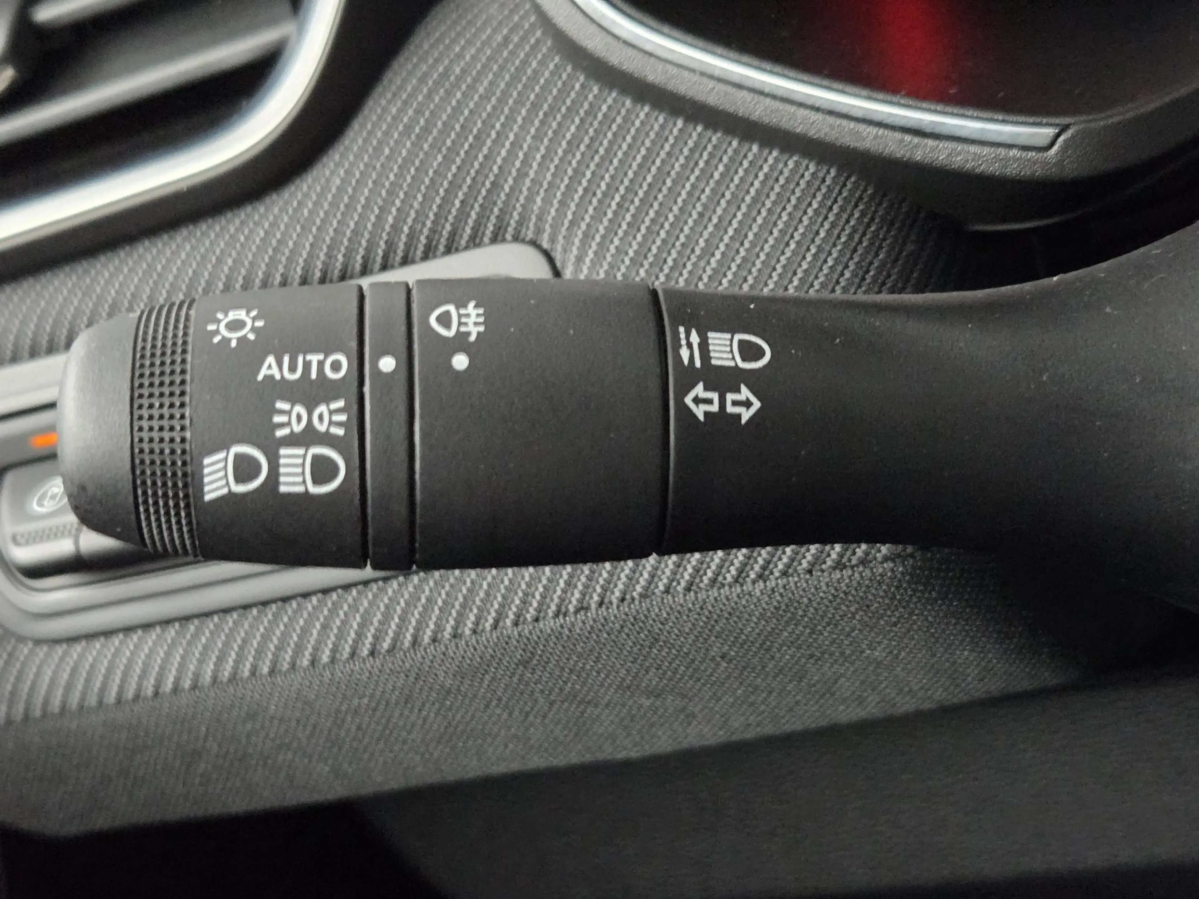 Renault Clio 1.6 E-Tech Full Hybrid 145 esprit Alpine | Pack Wi — photo 22