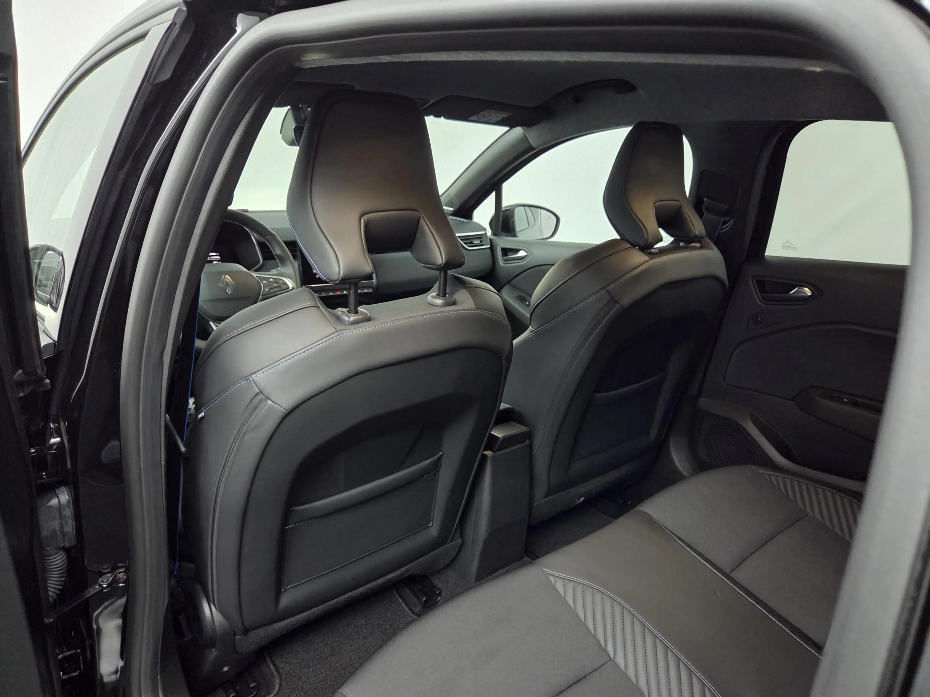 Renault Clio 1.6 E-Tech Full Hybrid 145 esprit Alpine | Pack Wi — photo 10