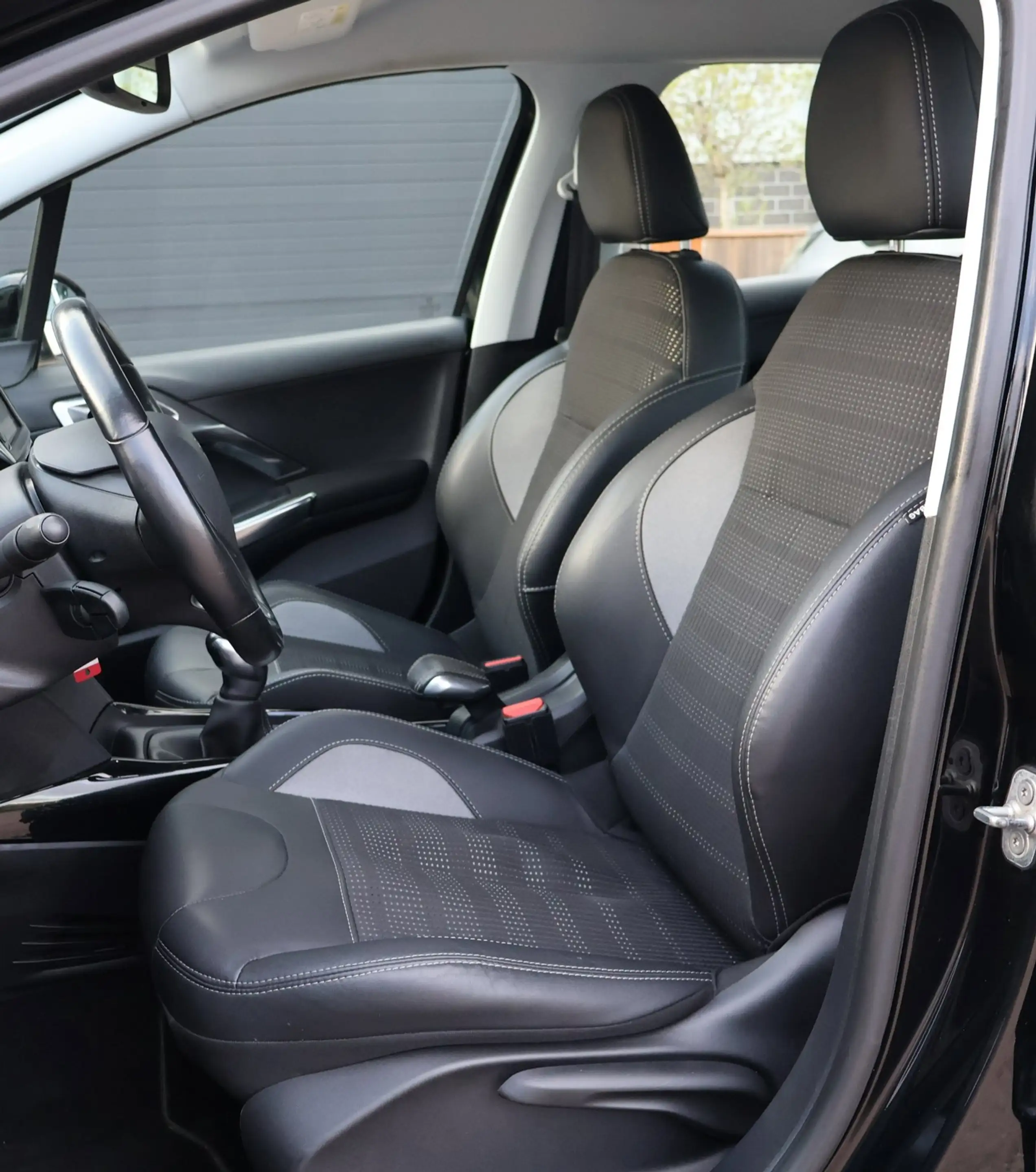 Peugeot 2008 1.2 PureTech GT-line Navi/Camera/Leder/PDC/Dealer — photo 9