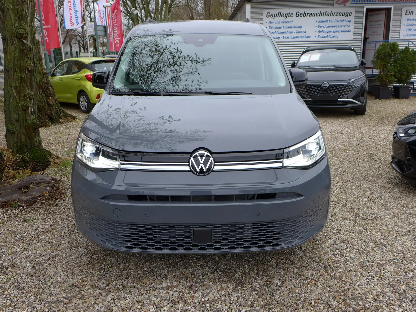 Volkswagen Caddy 2.0 TDI DSG Style Maxi Standh. Blind Spot 7-Si. Gris - 2