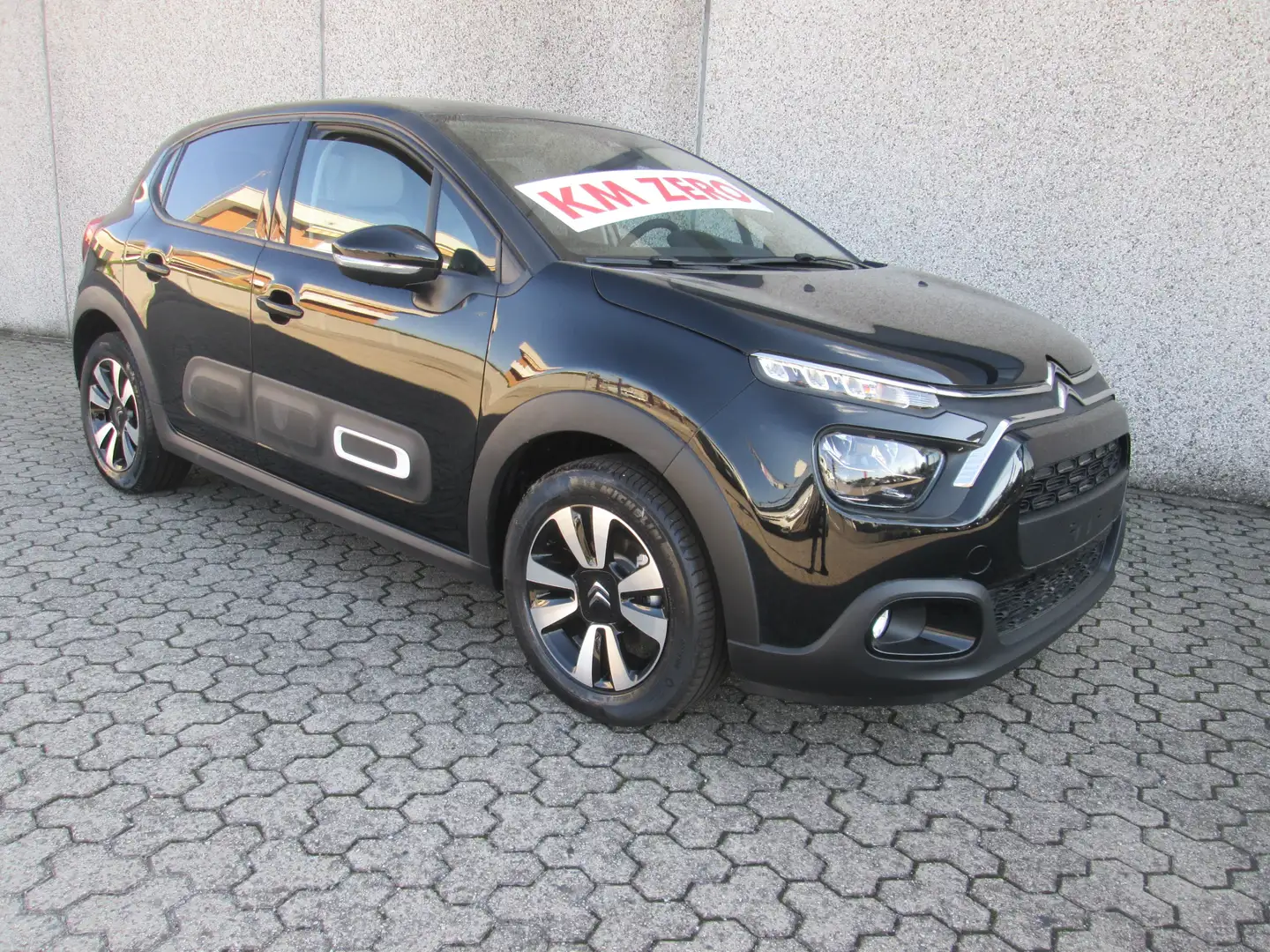 Citroen C3 1.2 puretech Max+Citroen Advanced Confort KM0 Beige - 2