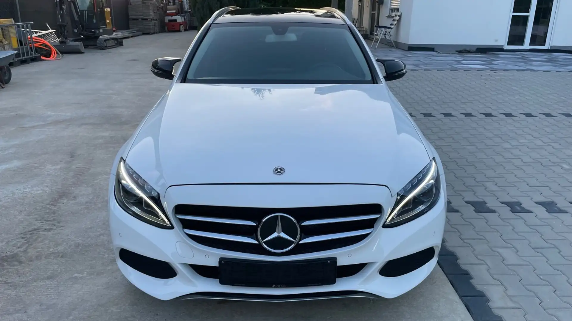 Mercedes-Benz C 220 C*220*d*T*Aut*9-G-Tronic*LED*Temp*Pano*8-Fach-Be Weiß - 2