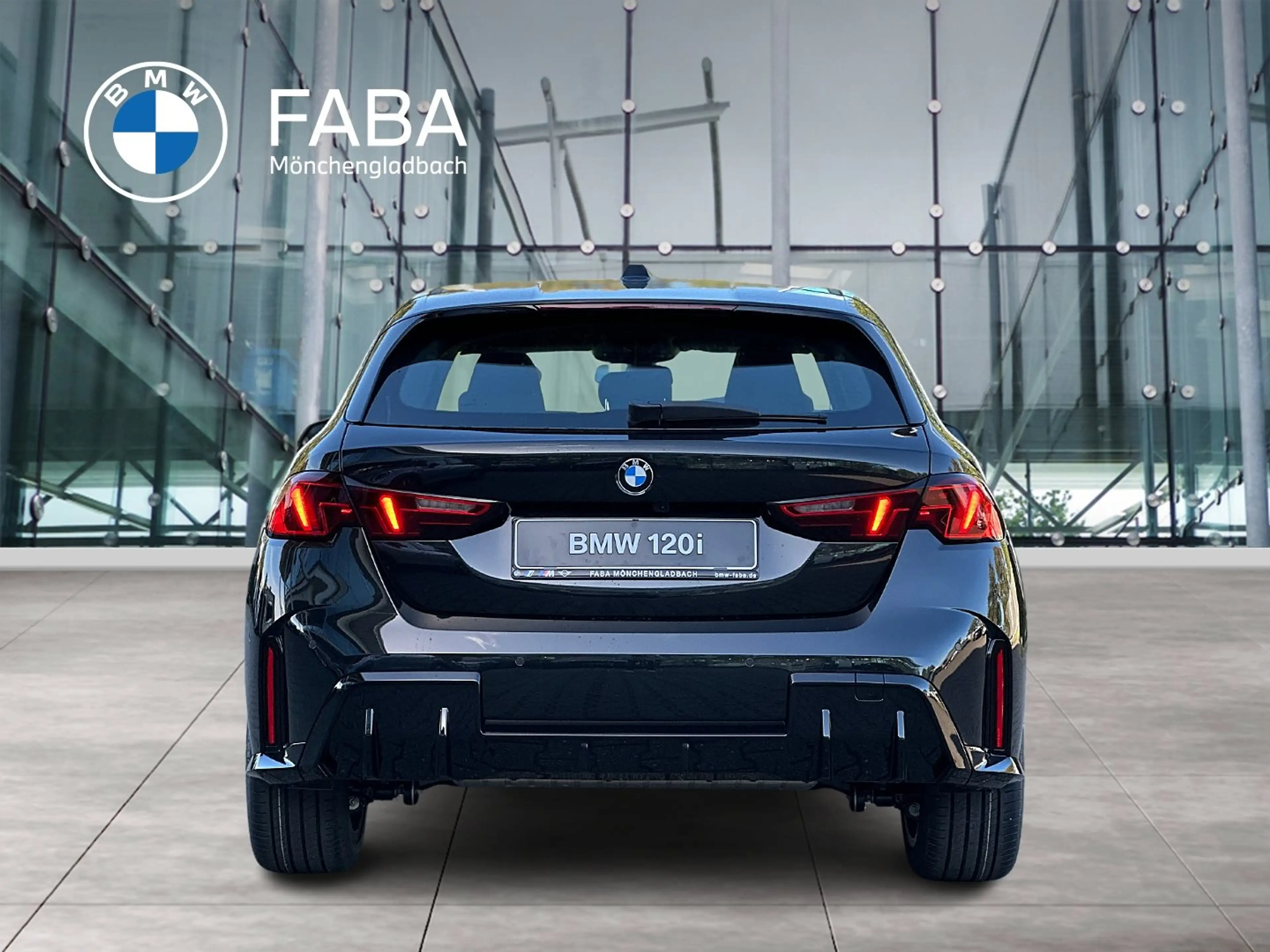 BMW 120 M Sport Design DAB Parkassistent Klimaaut. Shz — photo 3