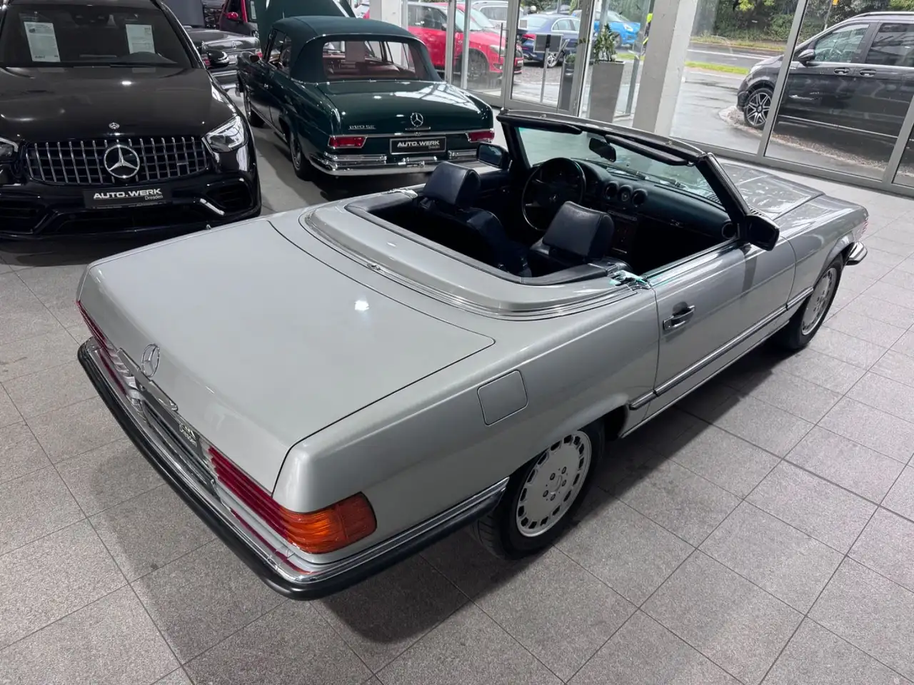Mercedes-Benz SL 300 Cabrio W107*LMF*SHZ*KLIMA, foto 10