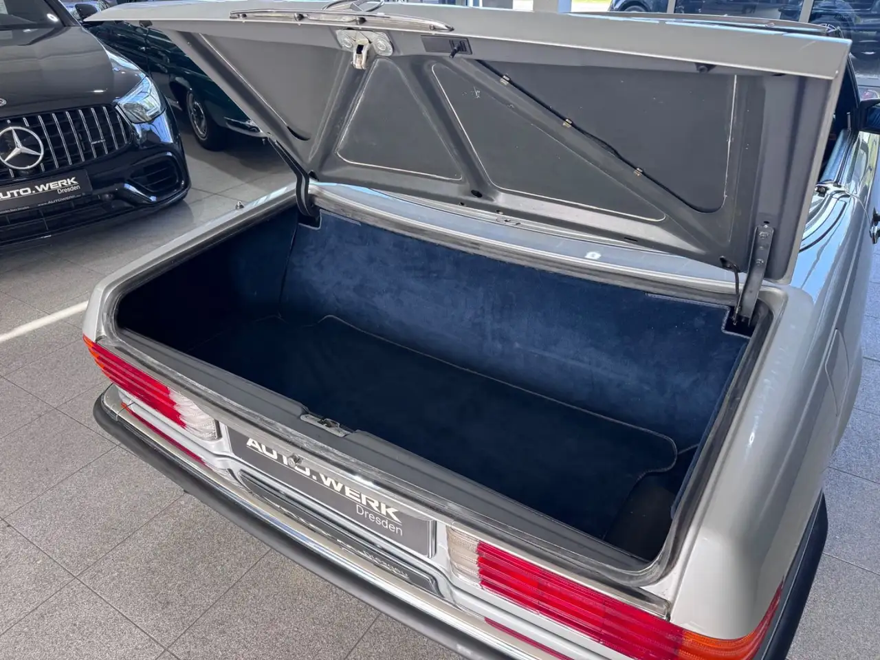 Mercedes-Benz SL 300 Cabrio W107*LMF*SHZ*KLIMA, foto 8