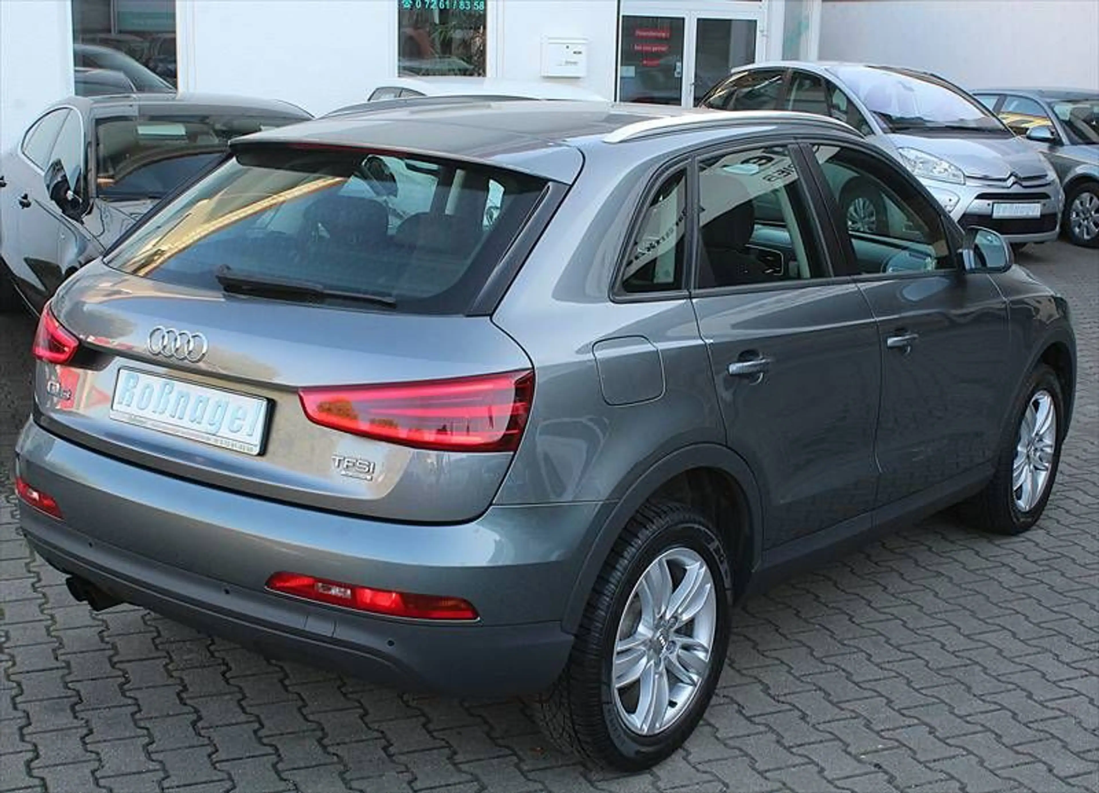 Audi Q3 2,0 TFSI Quattro Klimaautom Sitzhzg Xenon Alu — photo 2