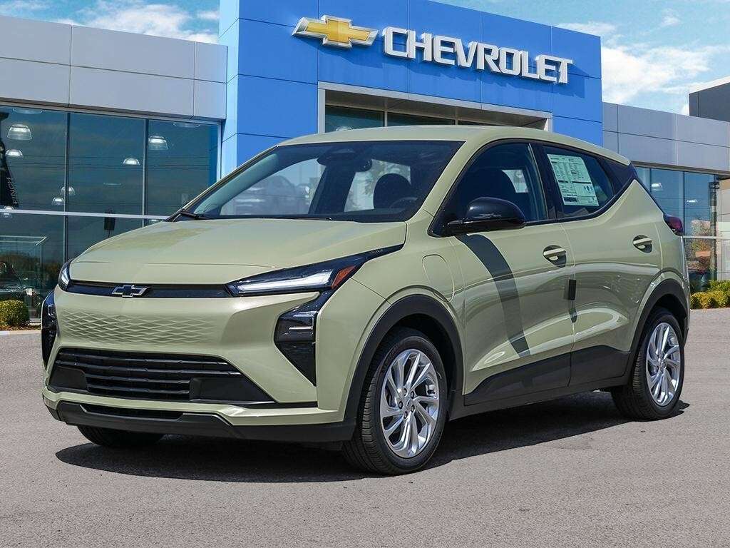 2027 Chevrolet Bolt FWD 4dr LT