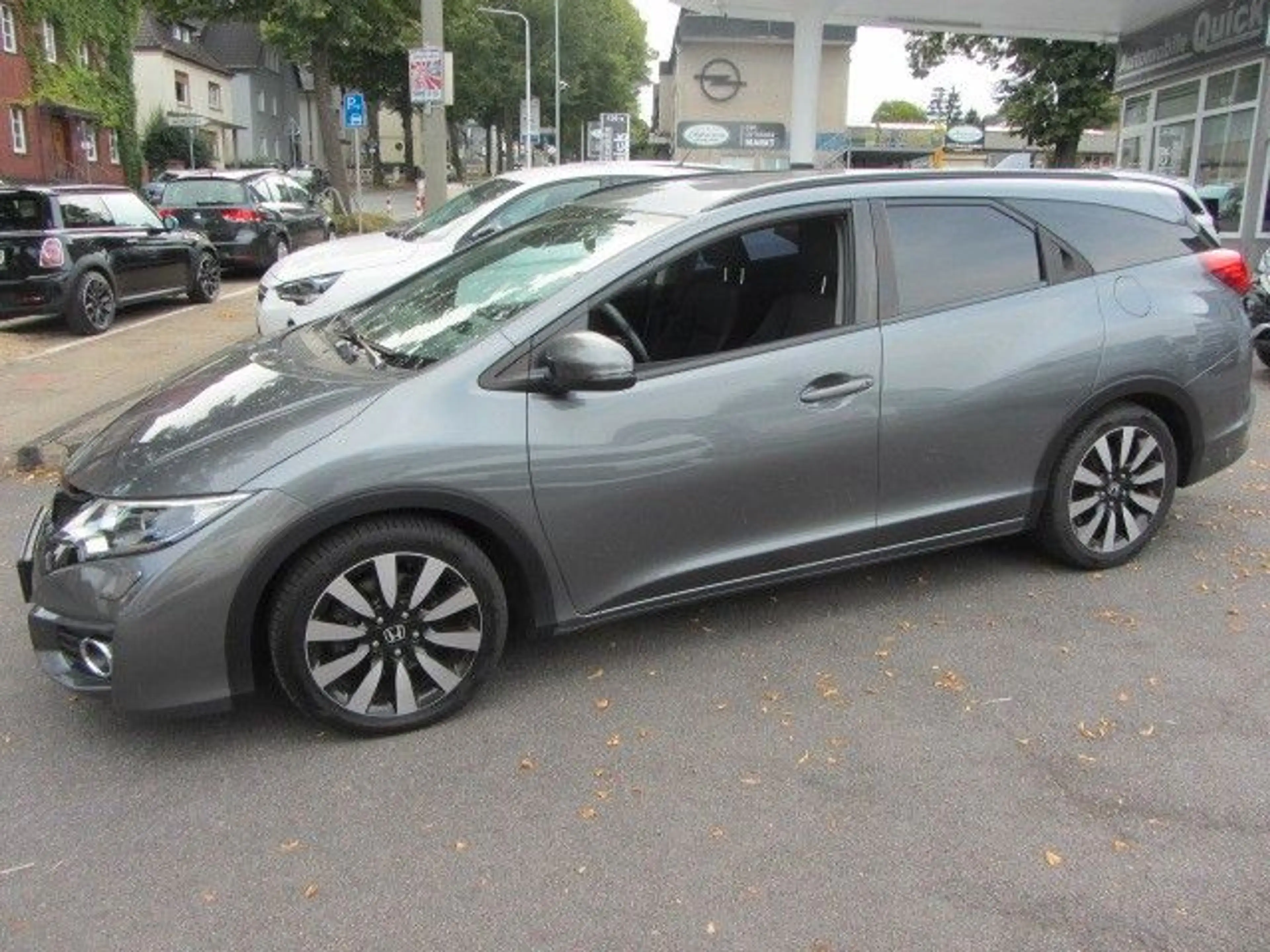 Honda Civic Tourer Elegance Kamera Navig. 1 Hand — photo 3