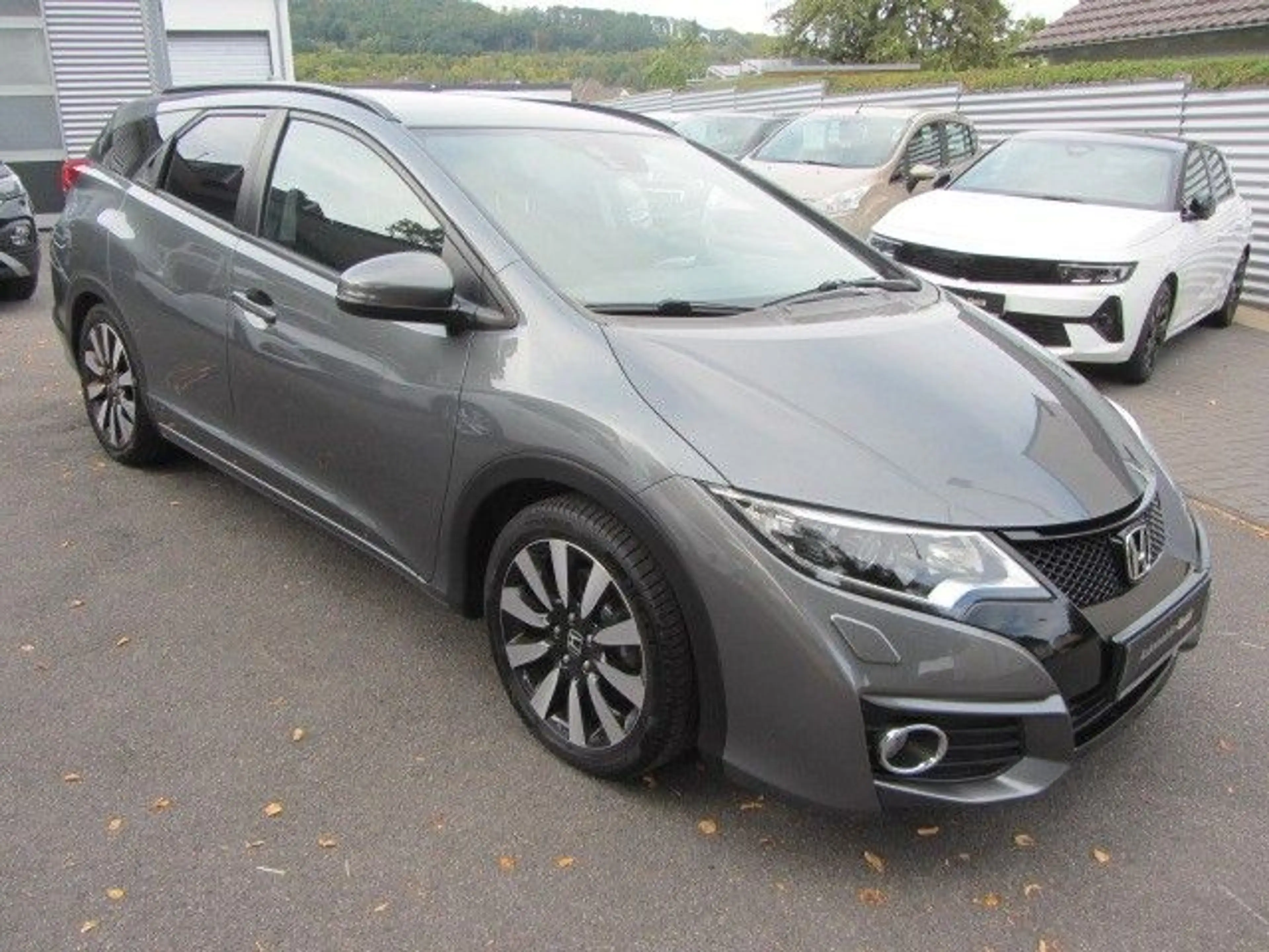 Honda Civic Tourer Elegance Kamera Navig. 1 Hand — photo 4