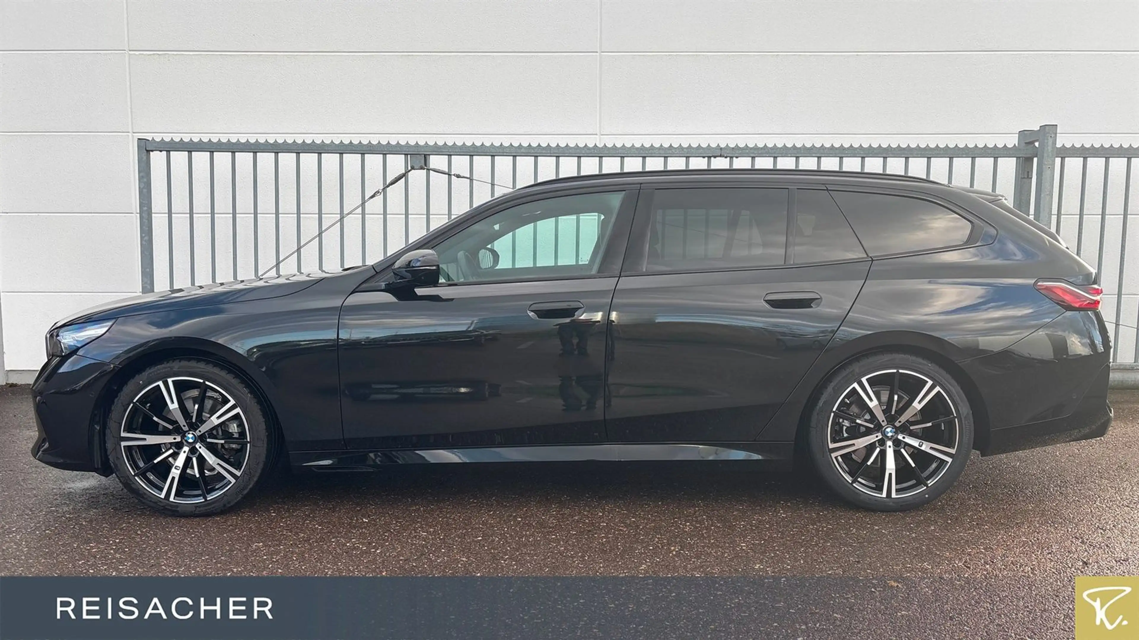 BMW 520 i A Tou M-Sport,AHK,DA+,Autom — photo 9