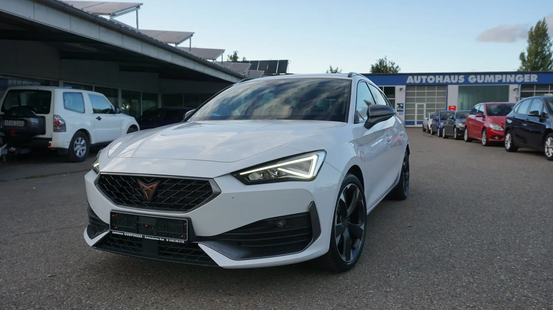 CUPRA Leon Sportstourer 1.4 e-Hybrid !! Keyless !! SEAT !! Blanco - 1