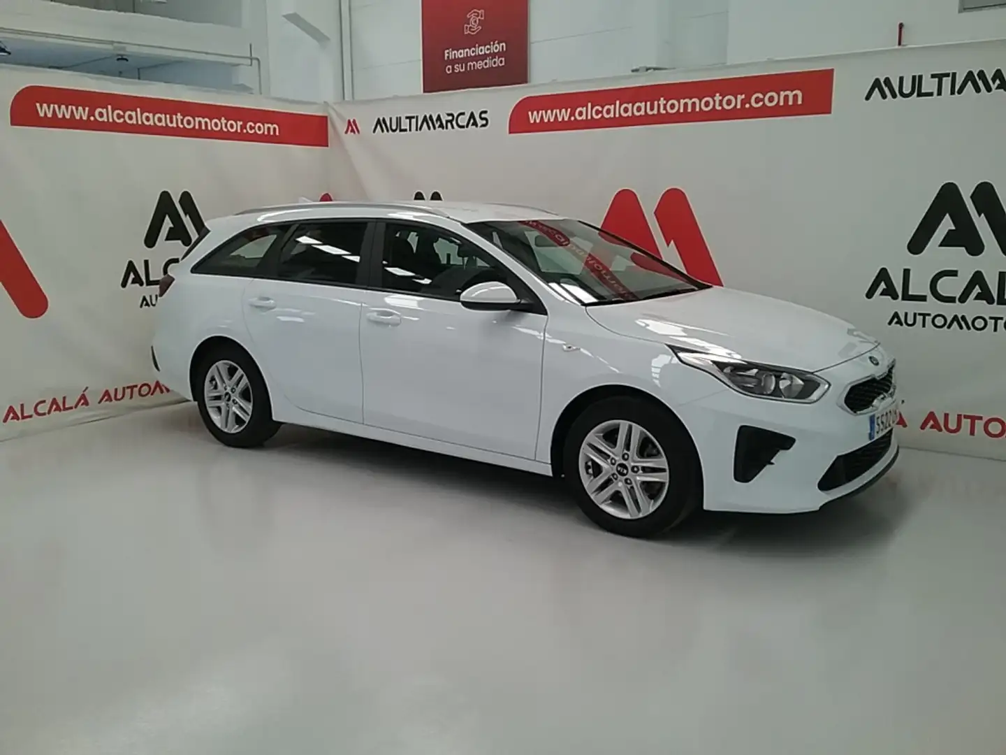 Kia Ceed / cee'd Tourer 1.6CRDi Eco-Dynamics Concept 115 Wit - 2