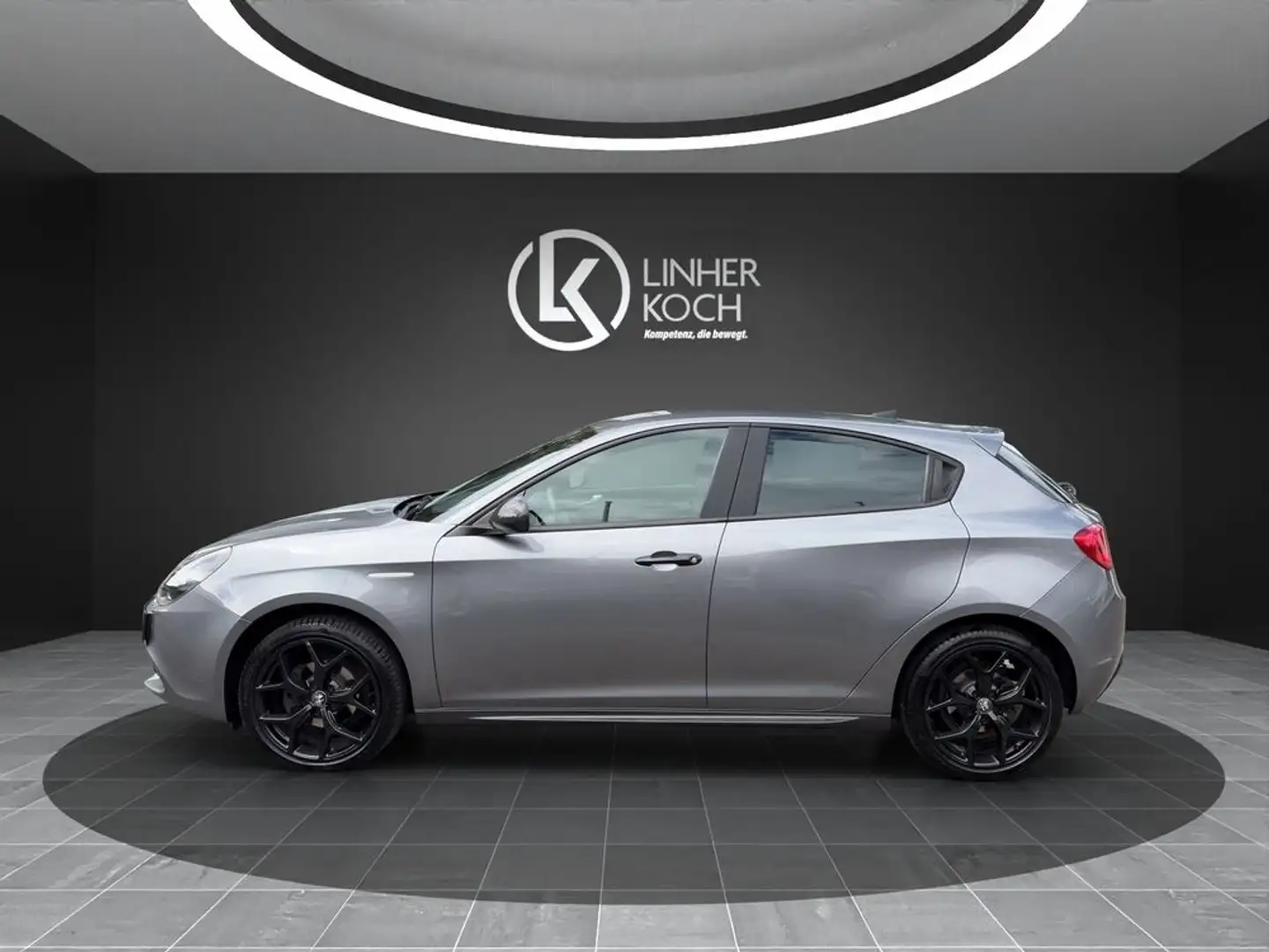 Alfa Romeo Giulietta 1,6 JTDM 16V B-Tech ''CARBON+KAMERA'' Grau - 2