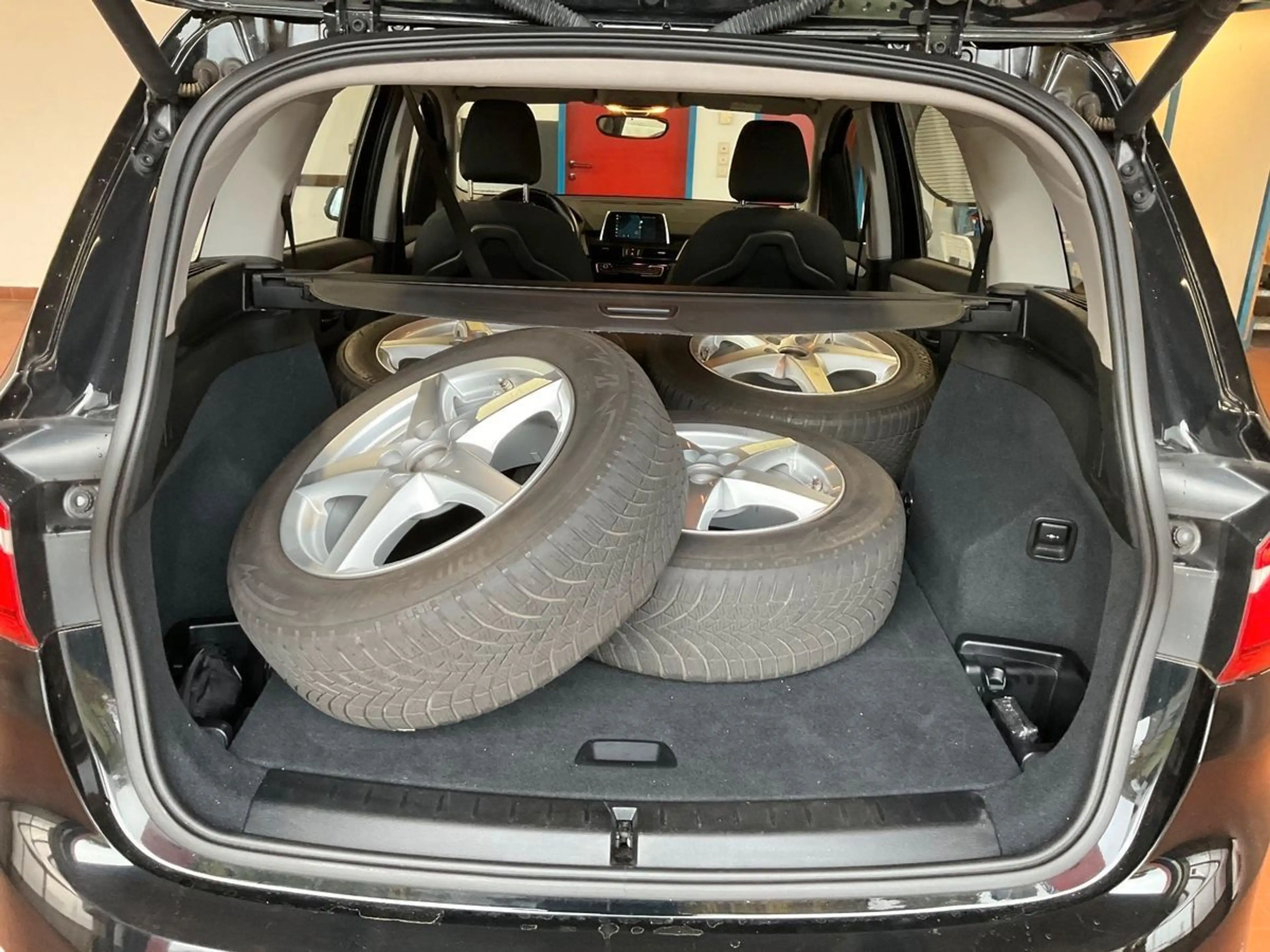 BMW 216 Gran Tourer 216 d Advantage NAVI KLIMA SHZG LMF — photo 15
