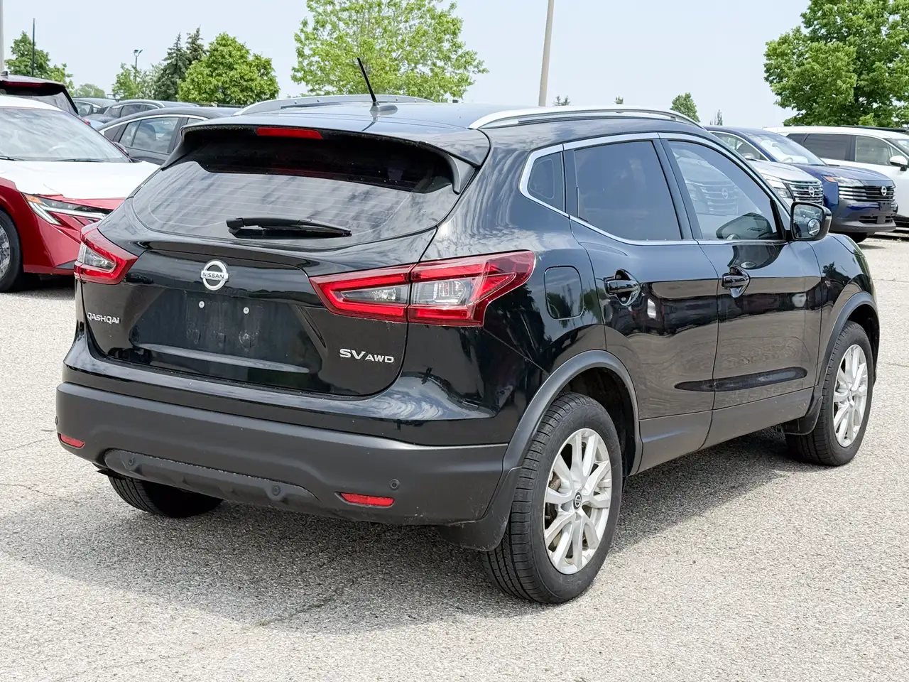Nissan Qashqai снимка Nissan Qashqai