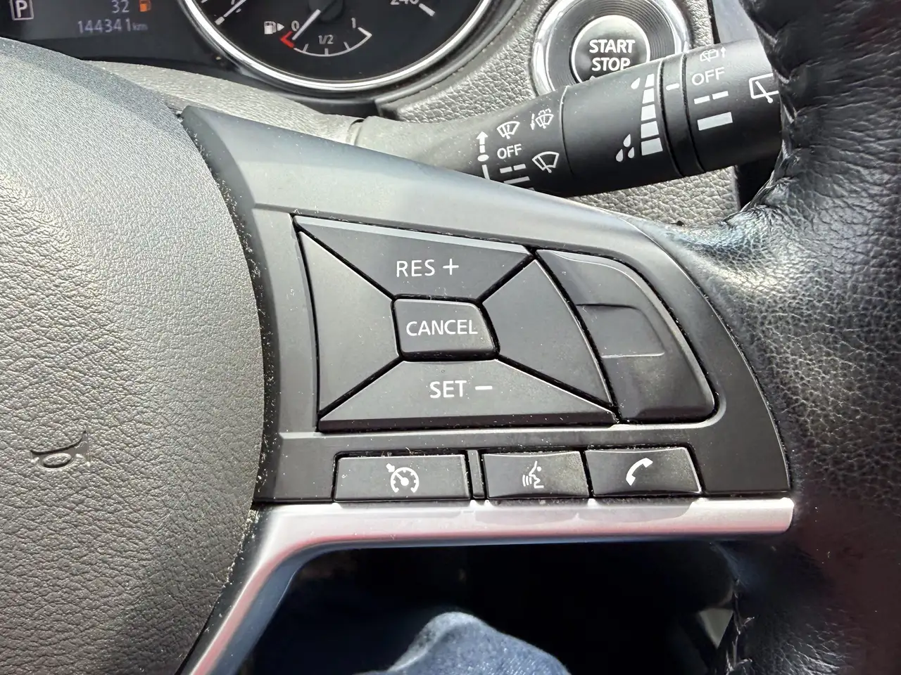 Nissan Qashqai снимка Nissan Qashqai