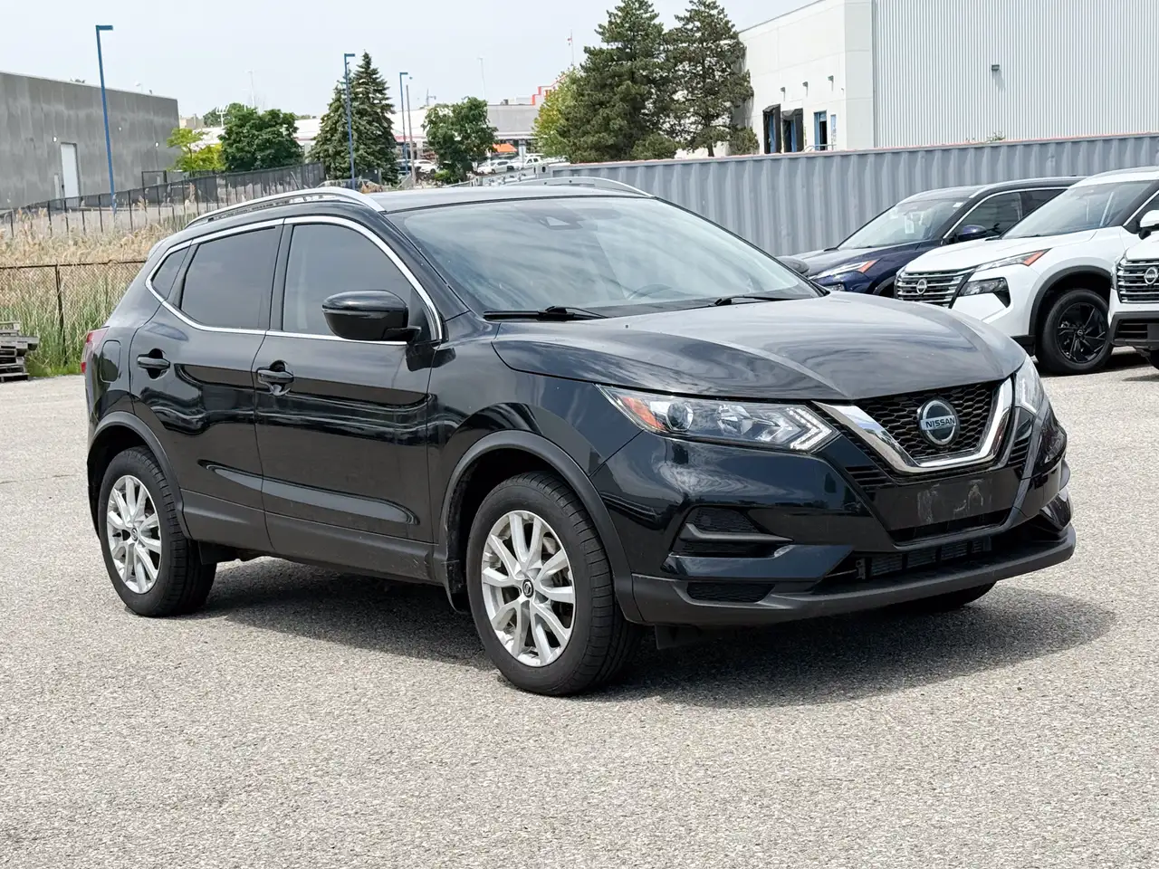 Nissan Qashqai снимка Nissan Qashqai