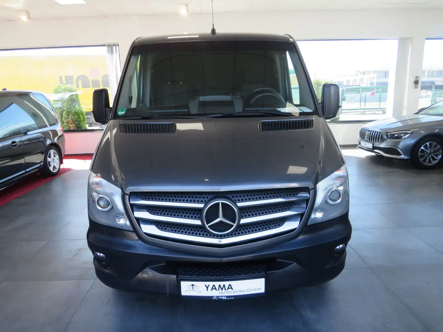 Mercedes-Benz Sprinter 4 Sarg Bestattungswagen / Leichenwagen Šedá - 2