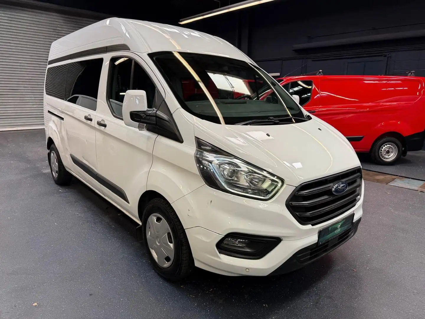 Ford Transit Custom L2H2 9 Sitze Klima Tempomat STHZ Weiß - 1