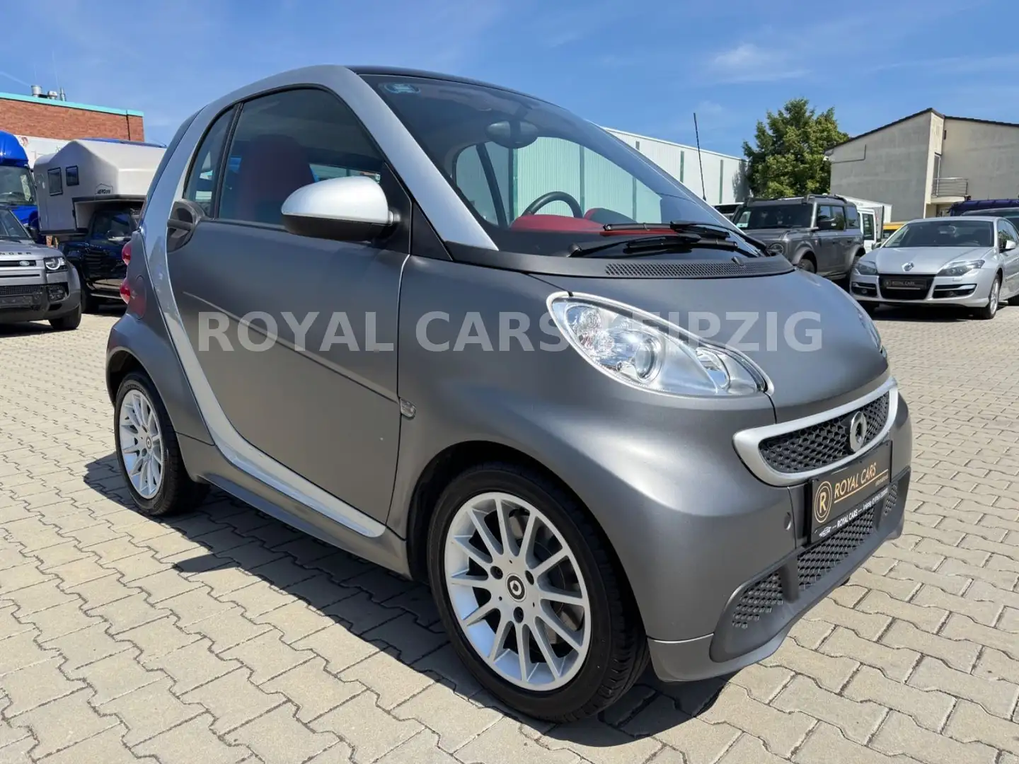 smart forTwo Micro Hybrid|GREY MATT|ROT|PANO| Grau - 1