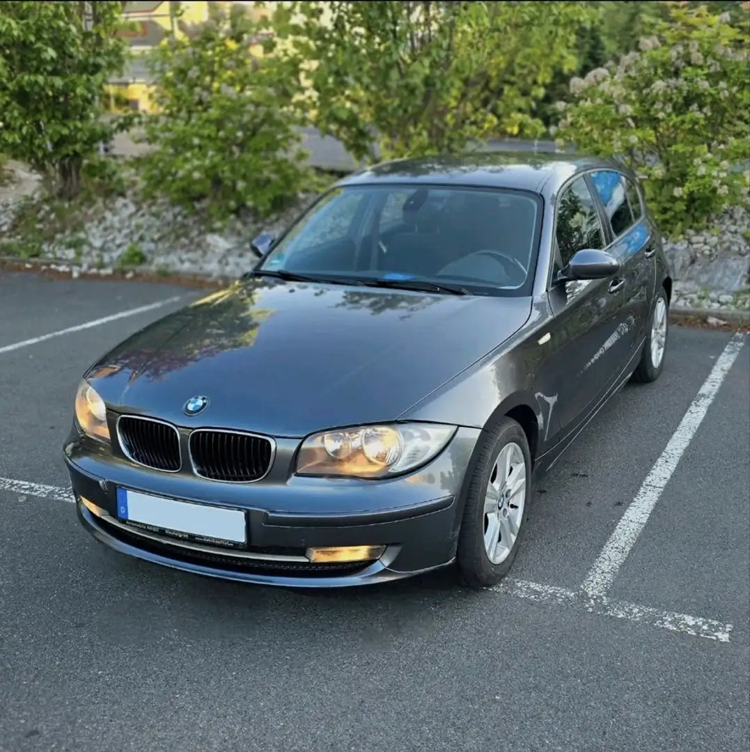 BMW 116 116i Grau - 1