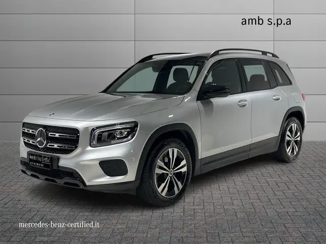 Mercedes-Benz GLB 200 GLB 200 d Automatic Sport Plus