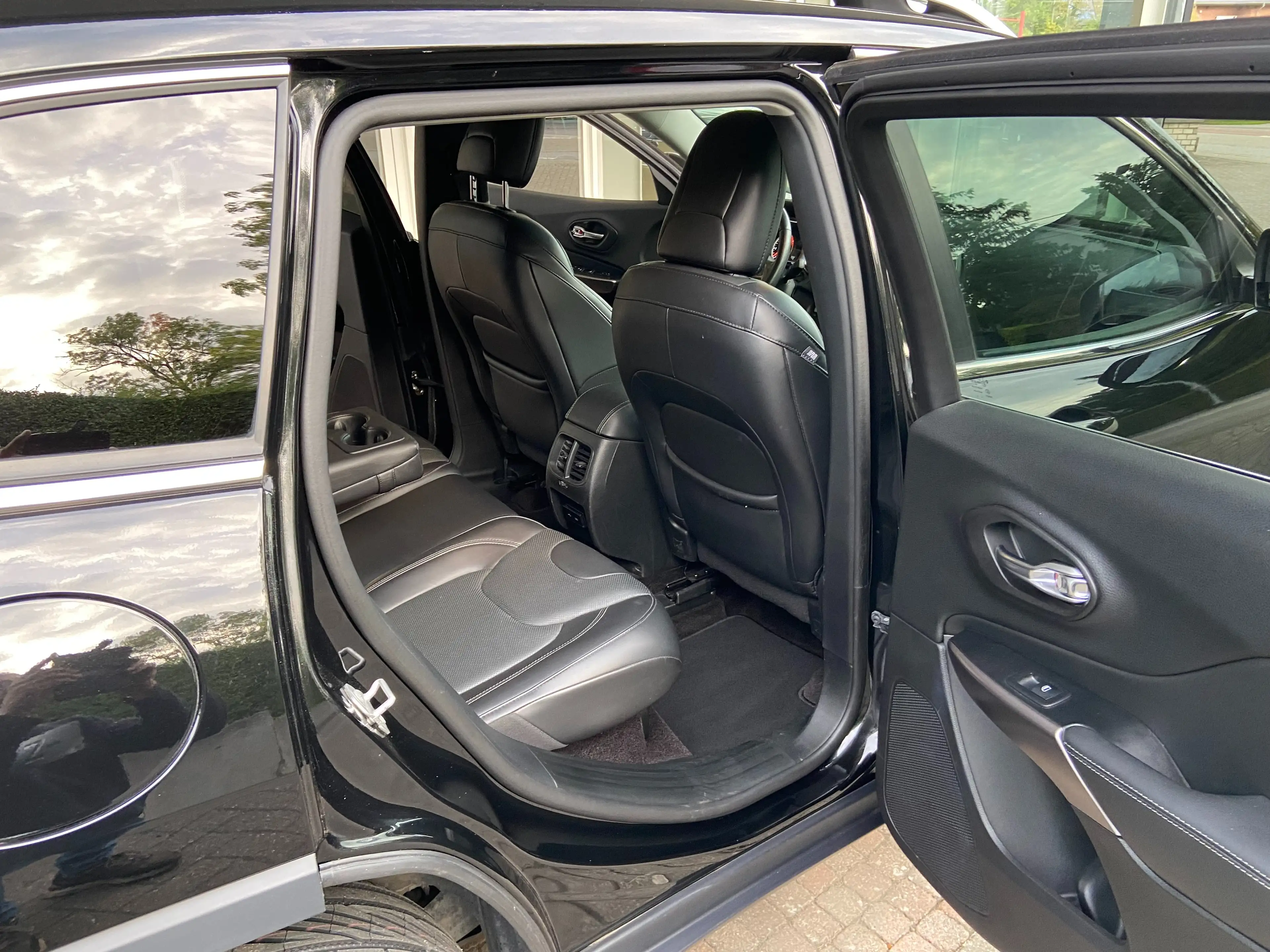 Jeep Cherokee Cherokee 2.2 MJD 2WD Limited UNIQUE PNEUS NEUFS — photo 8