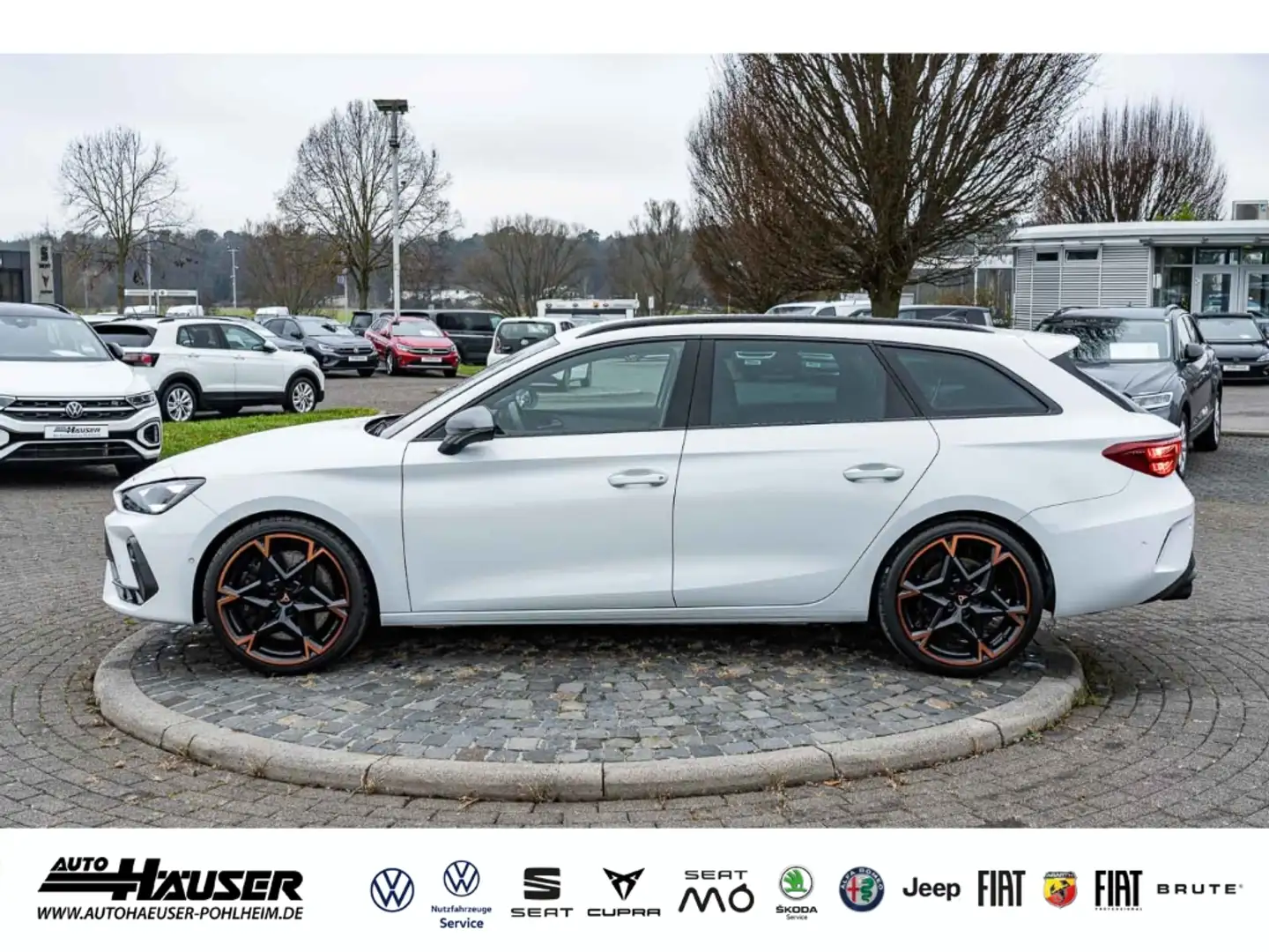 CUPRA Leon Sportstourer VZ 2.0 TSI DSG 4Drive DCC INTELLIGENT Weiß - 2