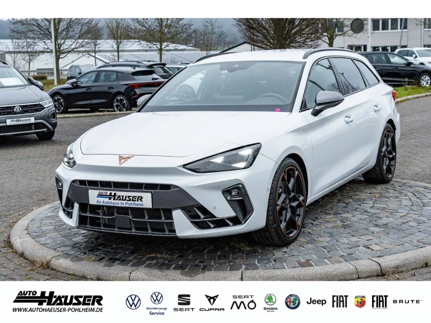 CUPRA Leon Sportstourer VZ 2.0 TSI DSG 4Drive DCC INTELLIGENT Weiß - 1
