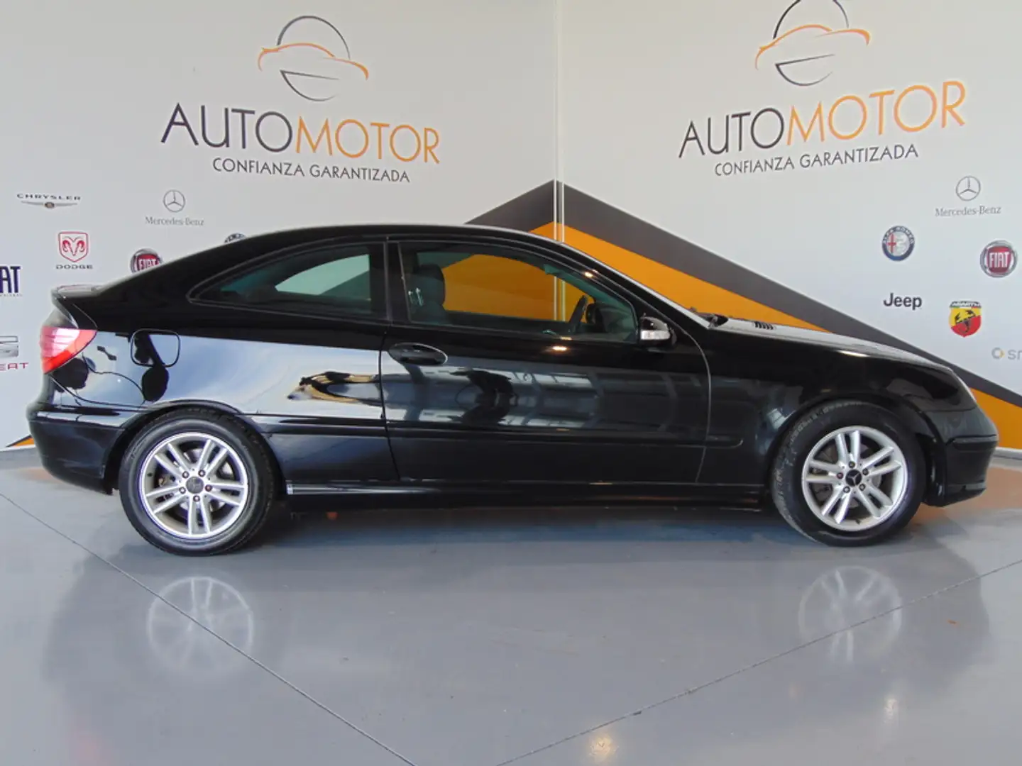 Mercedes-Benz C 180 Sportcoupé K Schwarz - 1