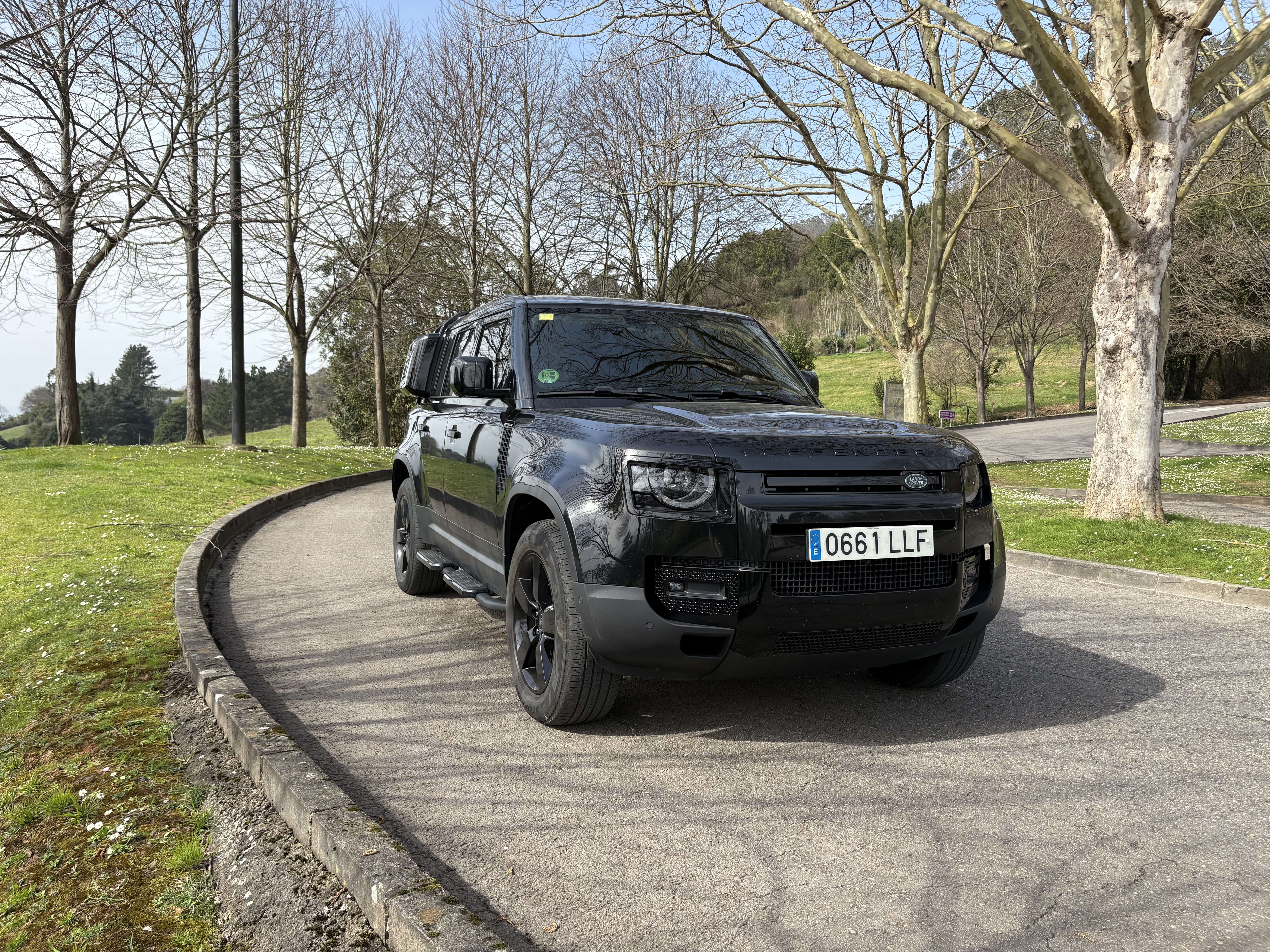 Land Rover Defender 110 2.0D SD4 First Edition AWD Aut. 240 - foto 1