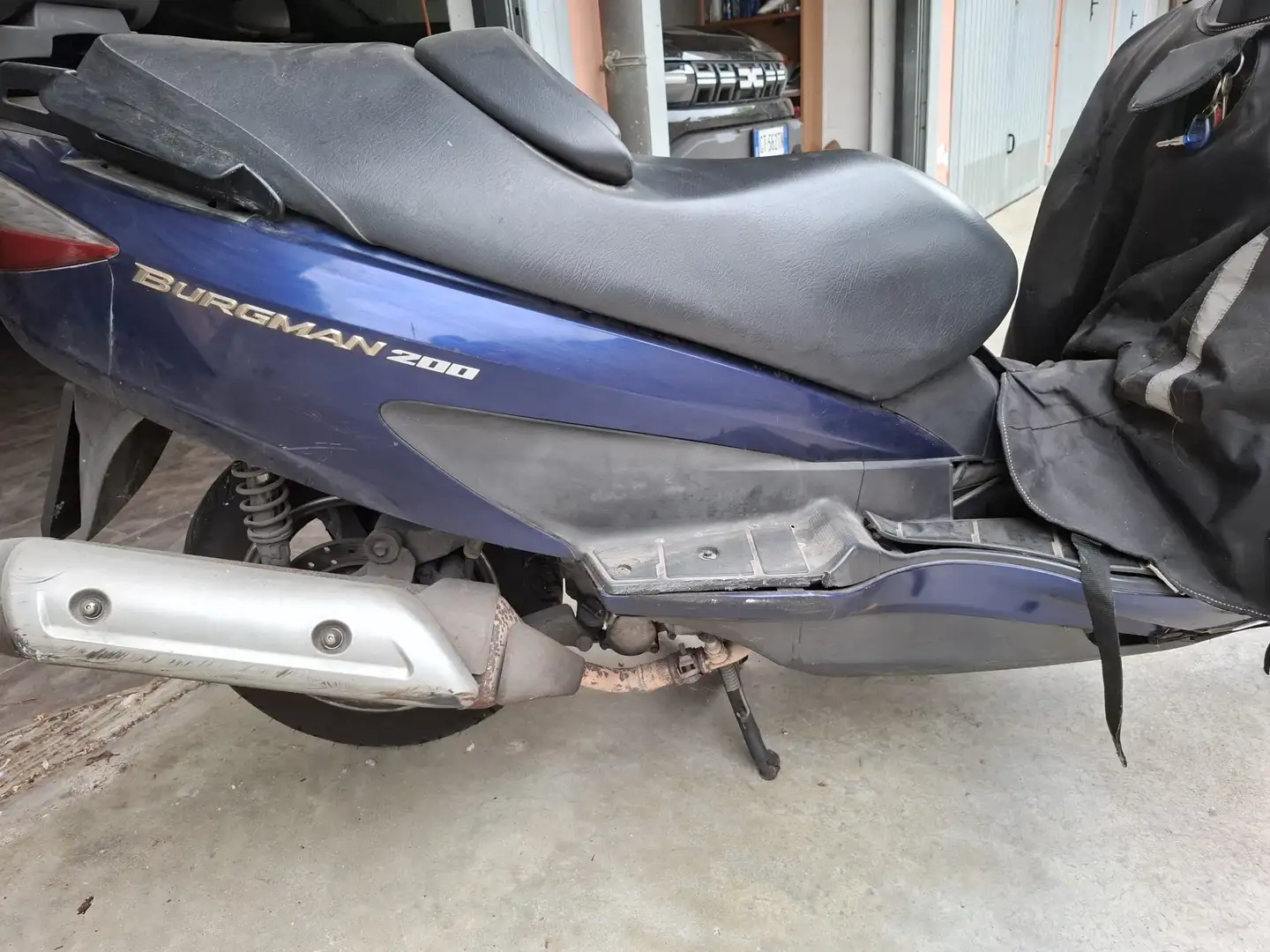 Suzuki Burgman 200 R7 Bleu - 2