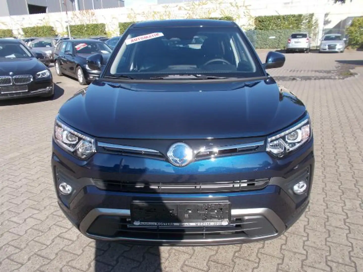 SsangYong Tivoli Grand Amber 1.5T Klima Kamera PDC sofort Blau - 2