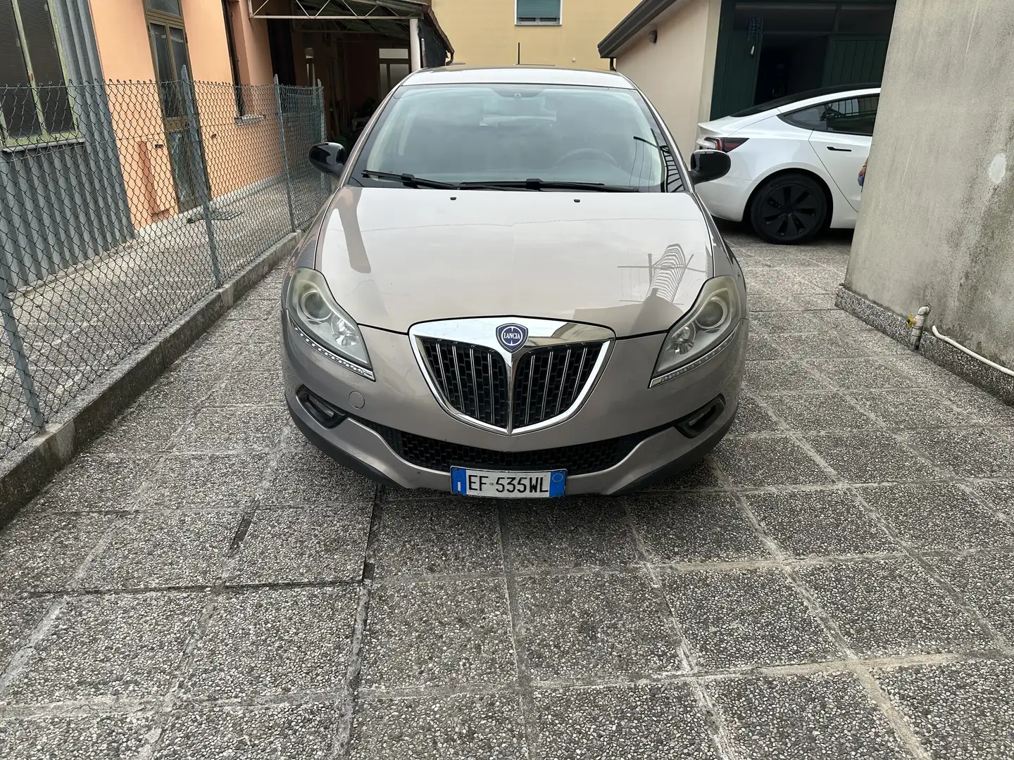 Lancia Delta 1.6 Multijet 120cv - 2