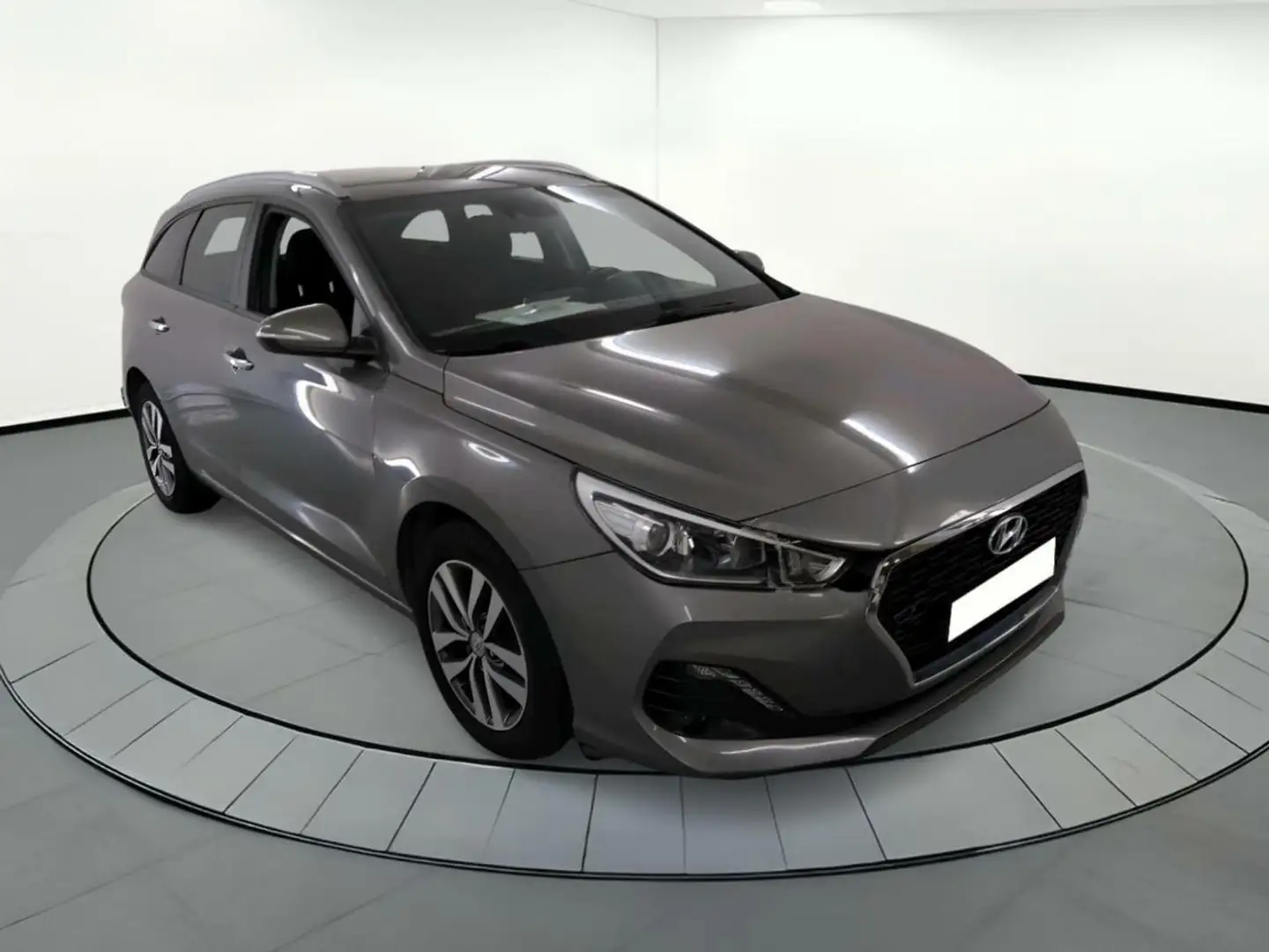 Hyundai i30 WAGON 1.6 CRDi Twist Techno Gris - 2